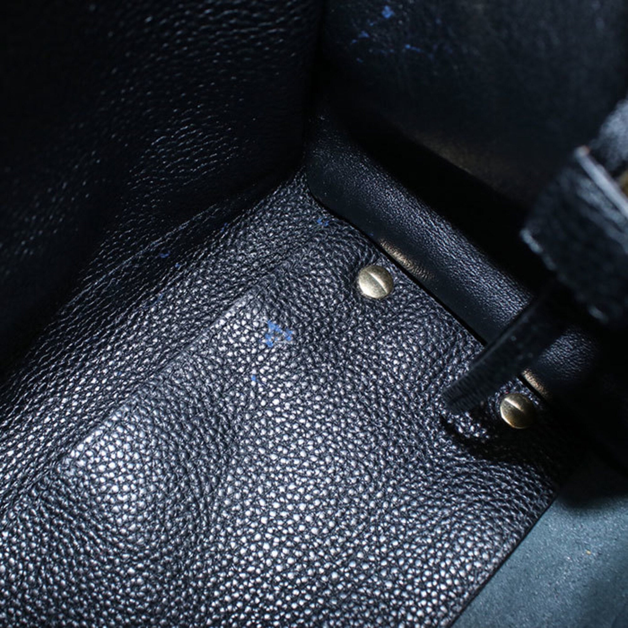 Salvatore Ferragamo Black Leather Tote Bag (Pre-Owned)