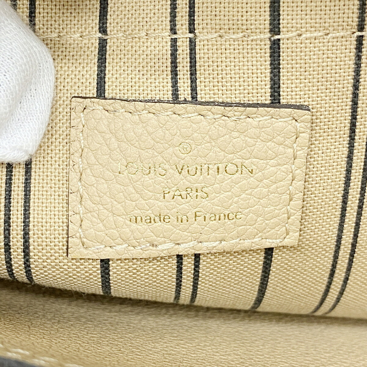 Louis Vuitton Dune Handbag (Pre-Owned)