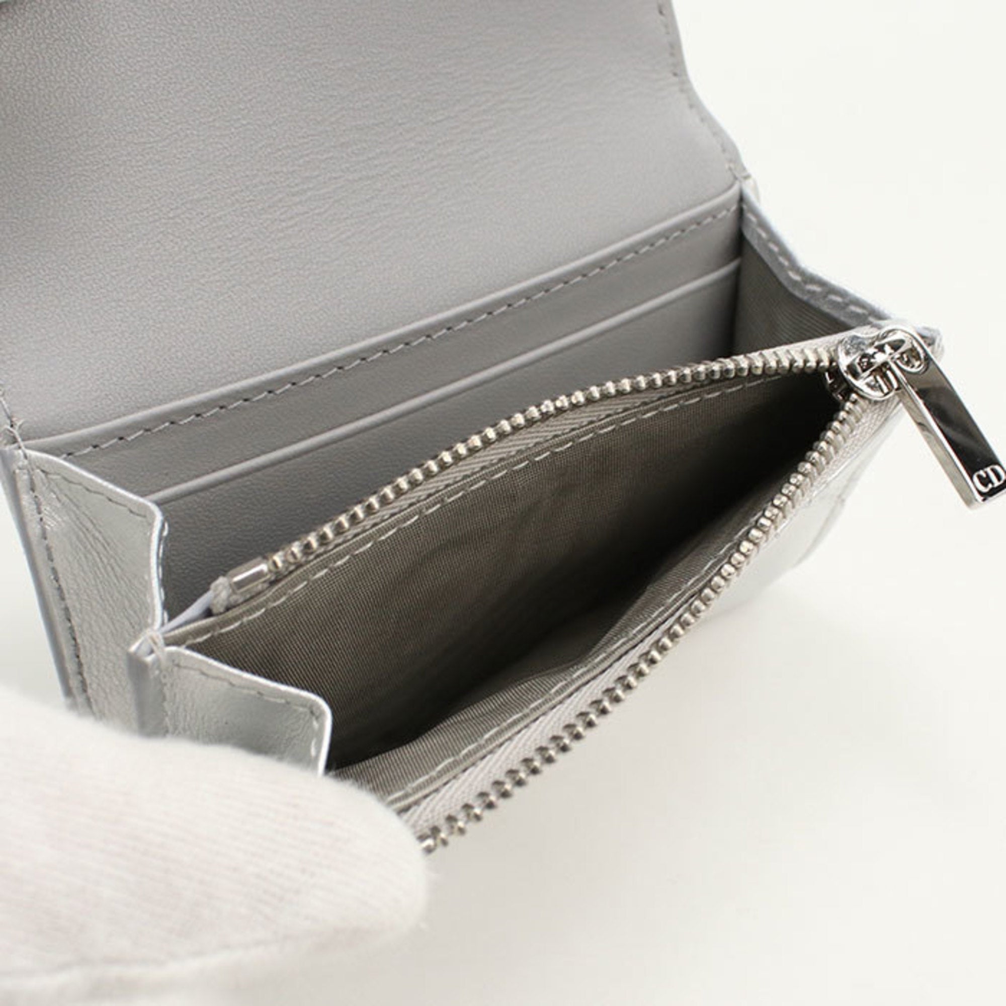 Christian Dior Silver Leather Wallet (Bi-Fold) (Pre-Owned)