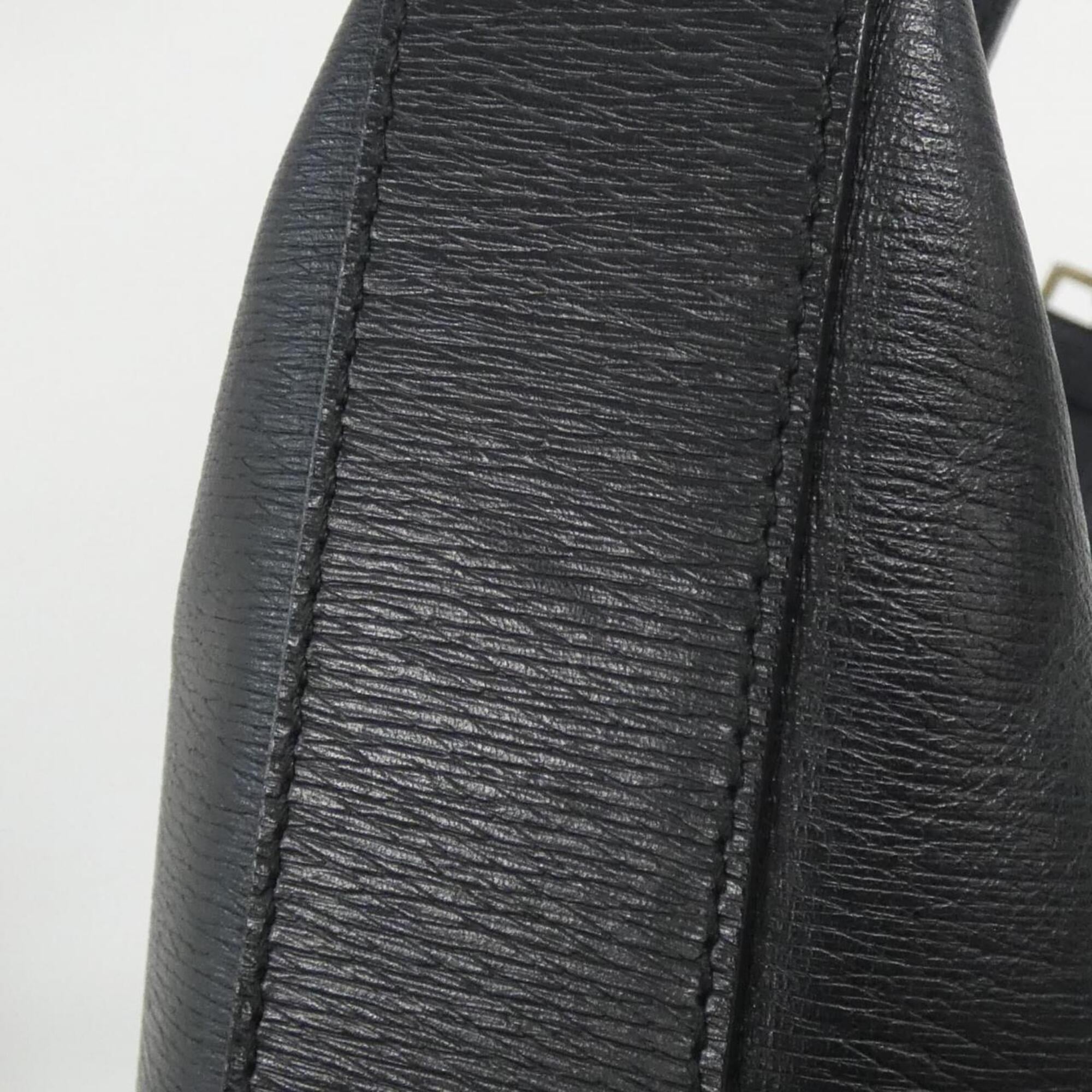 Gucci Black Leather Shoulder Bag (Pre-Owned)