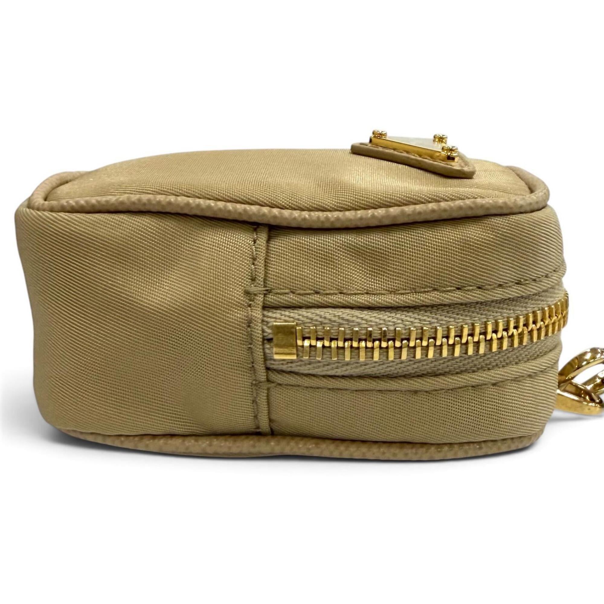 Prada Beige Pouch (Pre-Owned)