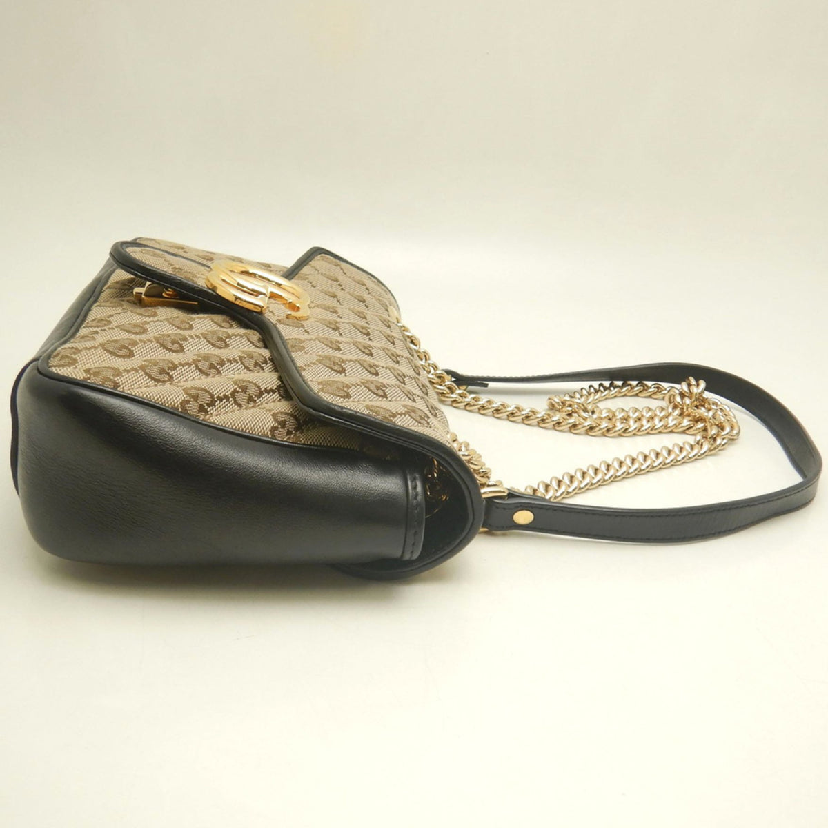 Gucci Beige Gg Canvas Leather Shoulder Bag (Pre-Owned)