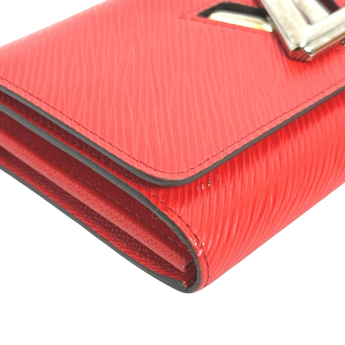 Louis Vuitton Coquelicots Red Color Epi Leather Long Wallet (Tri-Fold) (Pre-Owned)