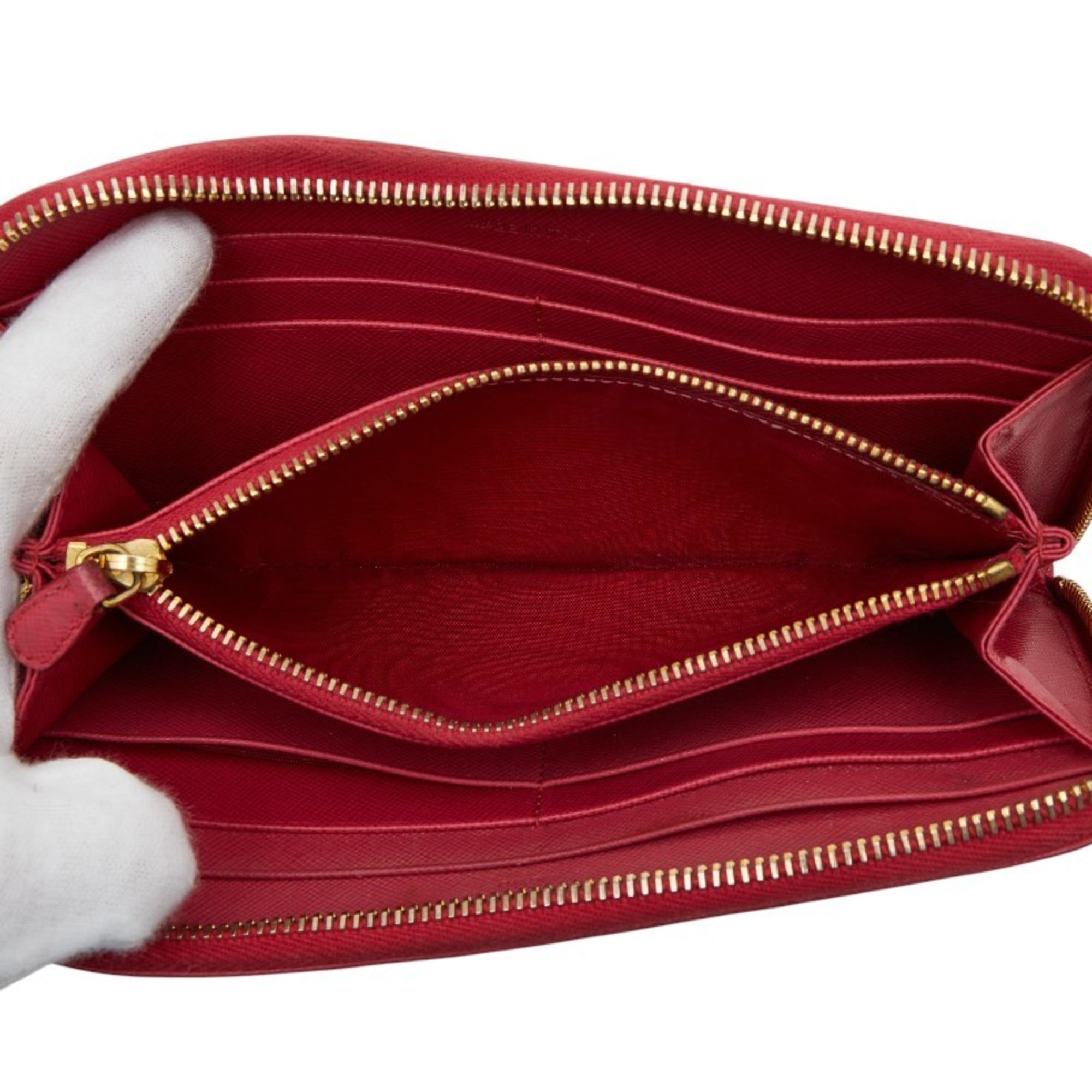 Prada Pink Leather Long Wallet (Bi-Fold) (Pre-Owned)