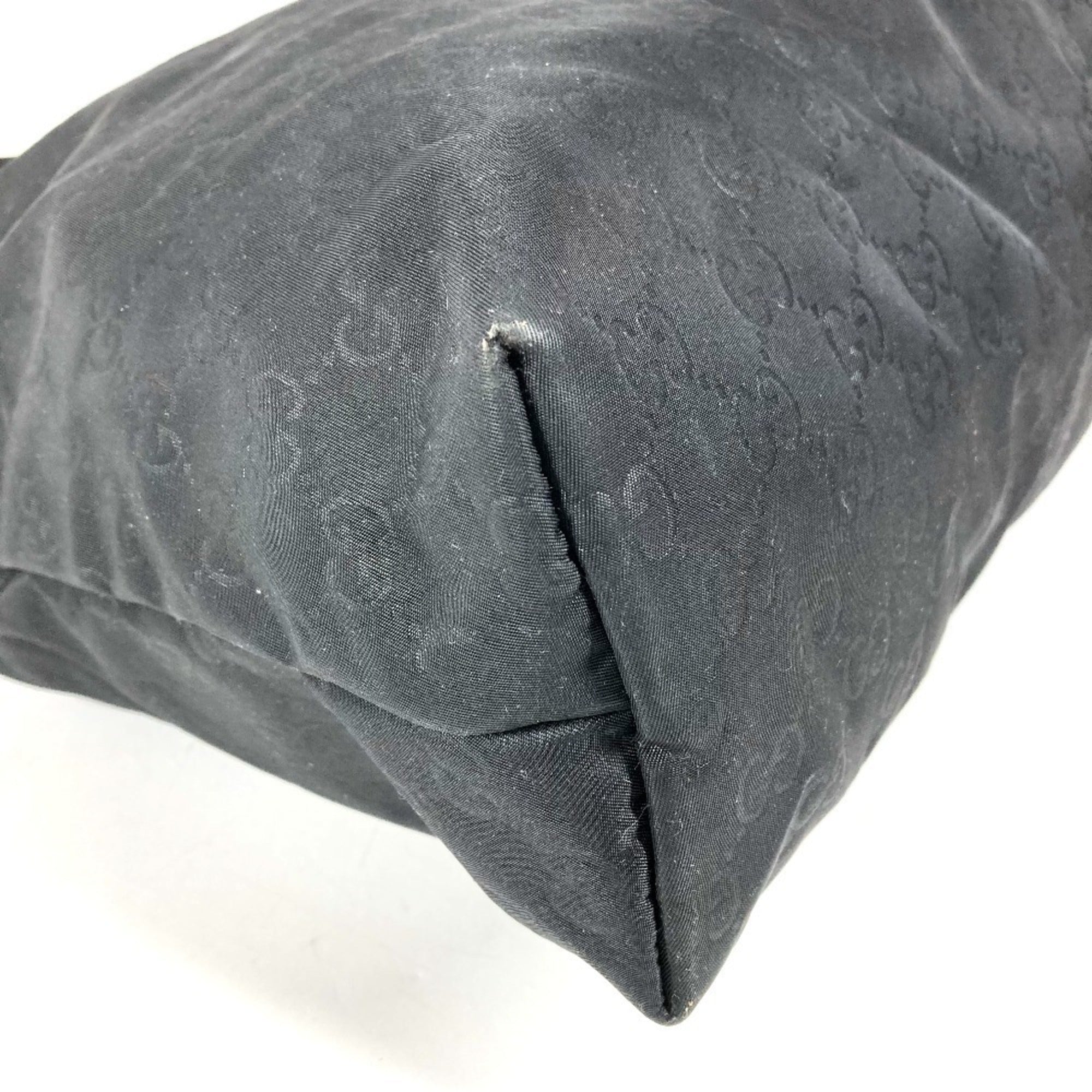Gucci Black Leather Nylon Shoulder Bag (Pre-Owned)