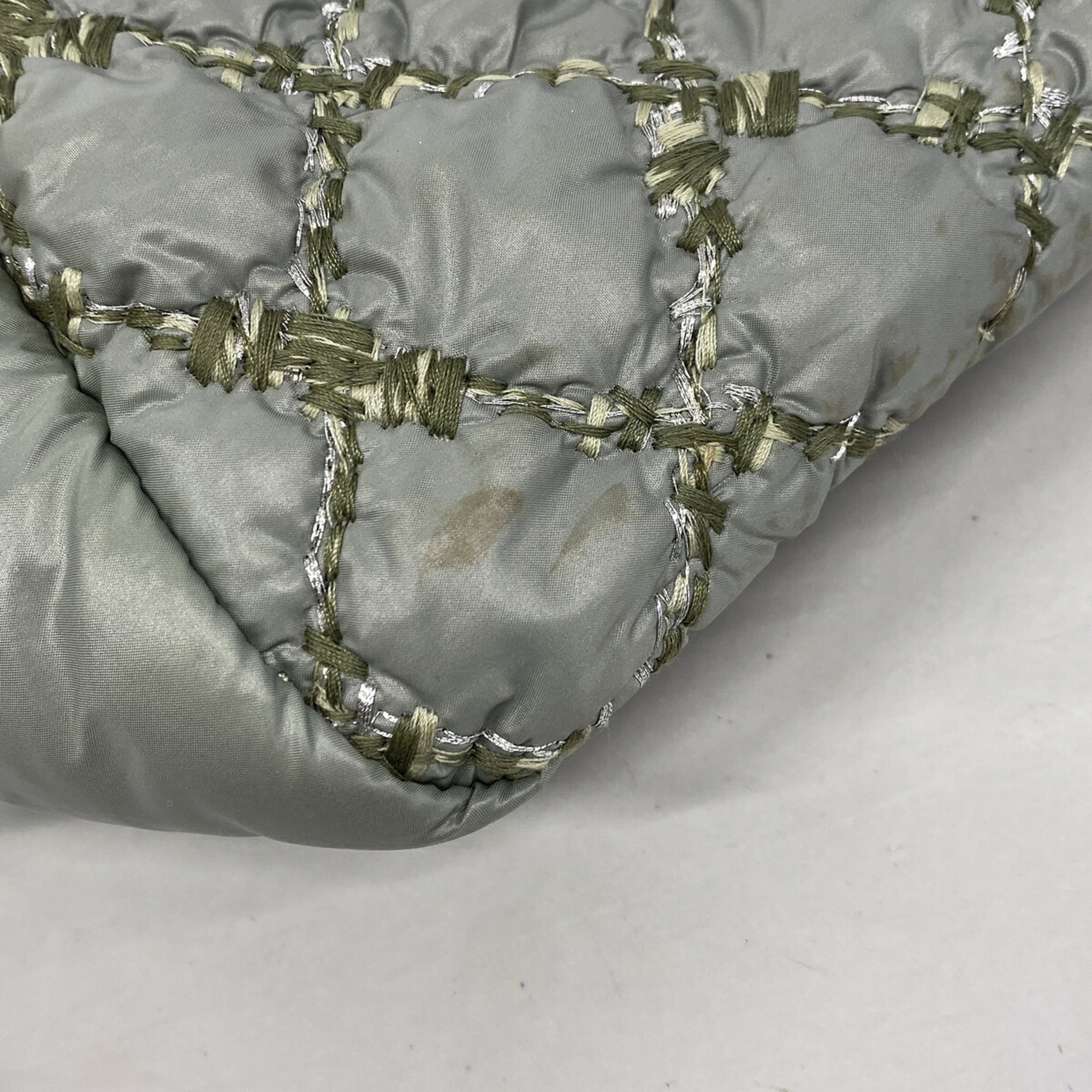Chanel Green Nylon Tote Bag (Pre-Owned)