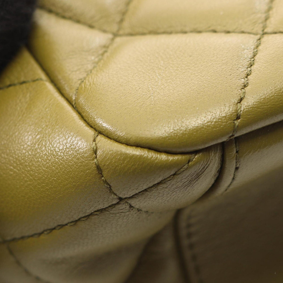 Chanel Khaki Leather Handbag Shoulder Bag (Pre-Owned)