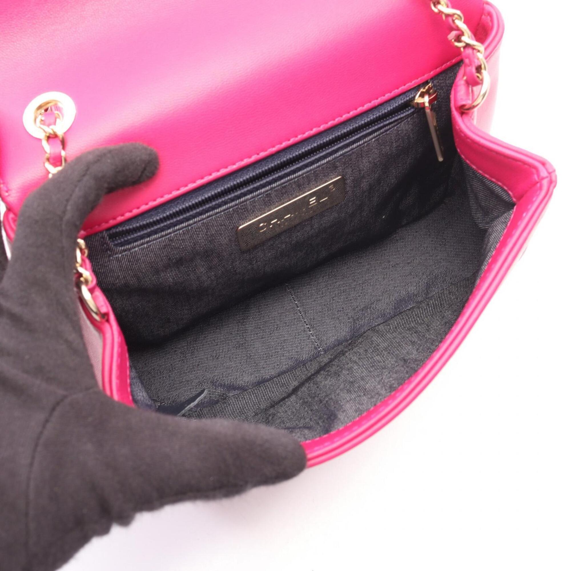 Chanel Pink Leather Handbag Shoulder Bag (Pre-Owned)
