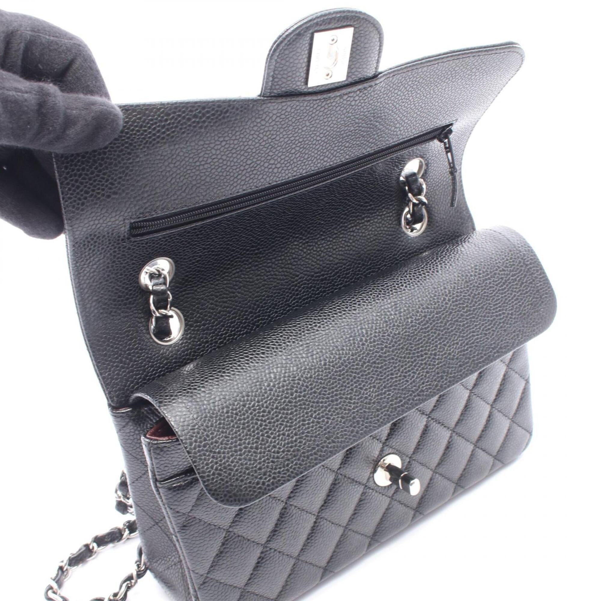 Chanel Black Grained Calfskin Handbag Shoulder Bag (Pre-Owned)