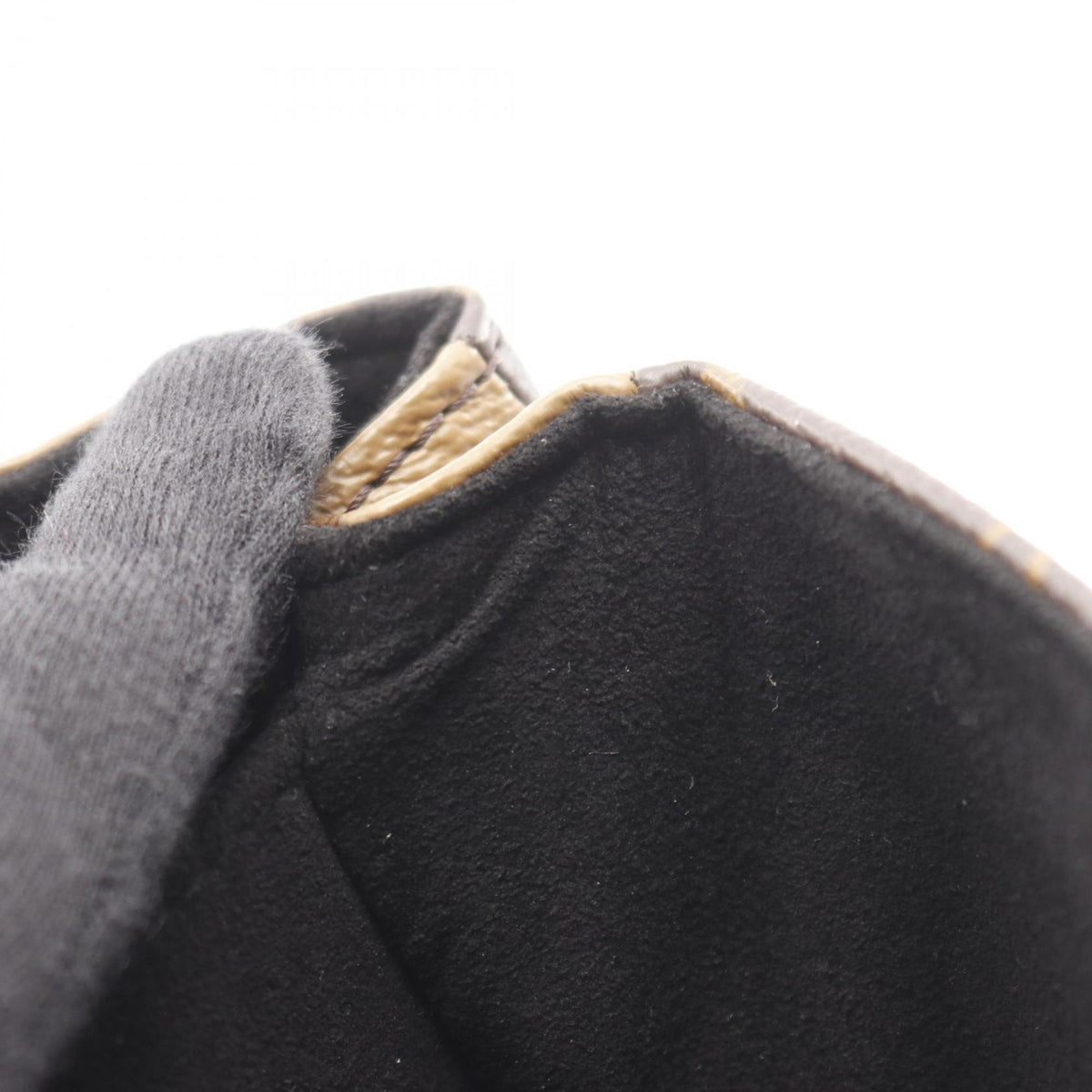 Louis Vuitton Black Brown Coated Canvas Leather Handbag Pochette (Pre-Owned)