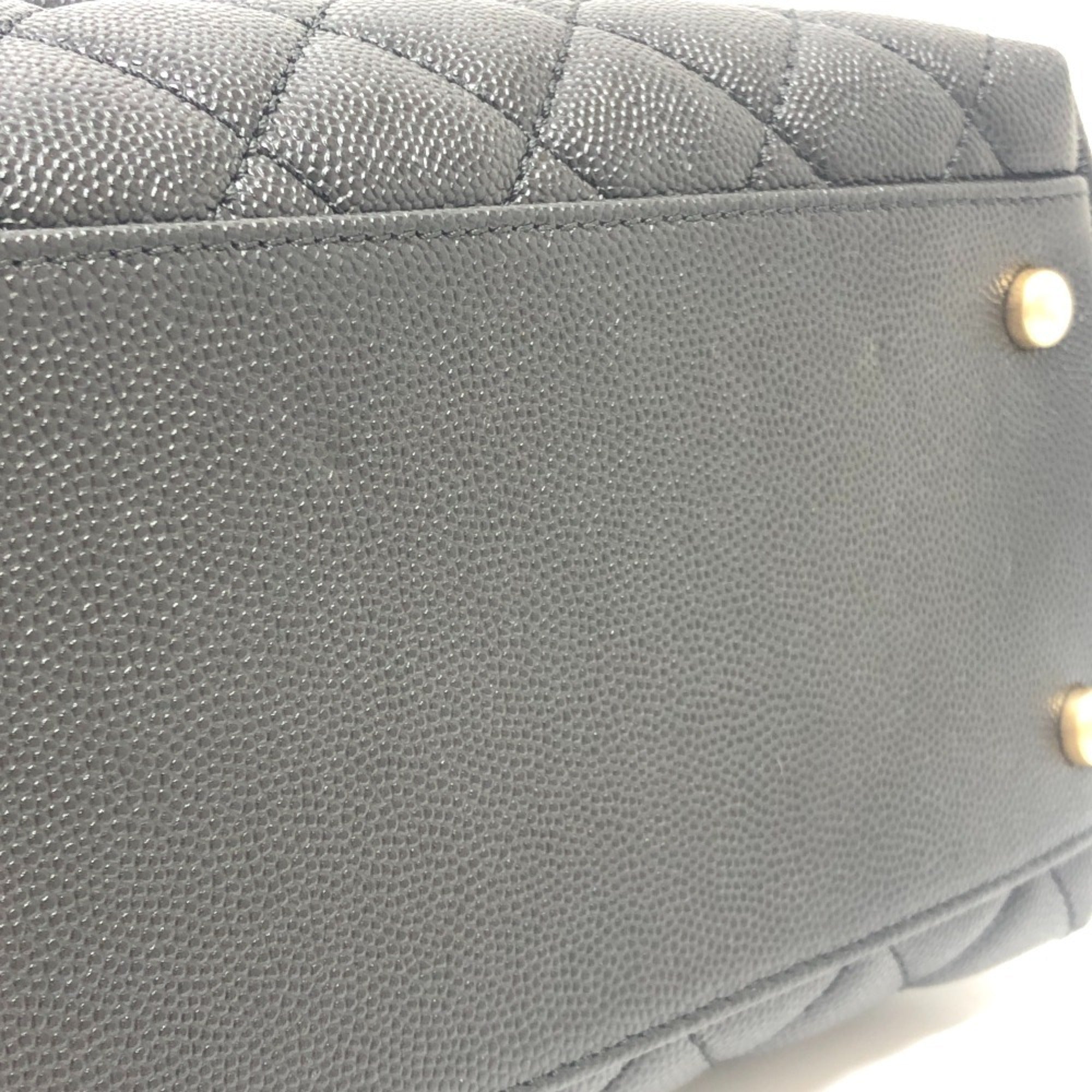 Chanel Matelasse Black Grained Calfskin Handbag Shoulder Bag (Pre-Owned)