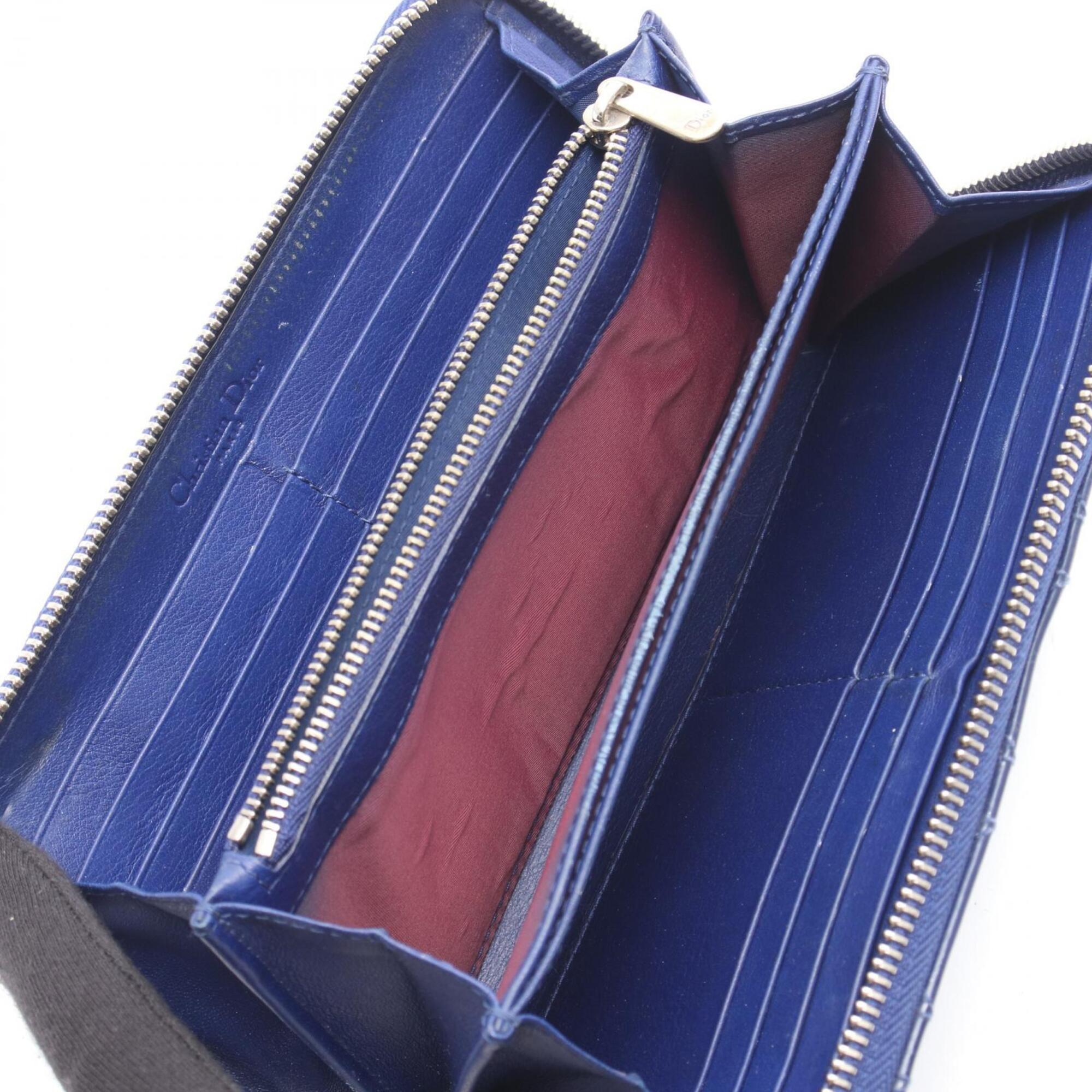 Christian Dior Blue Patent Leather Long Wallet (Bi-Fold) (Pre-Owned)