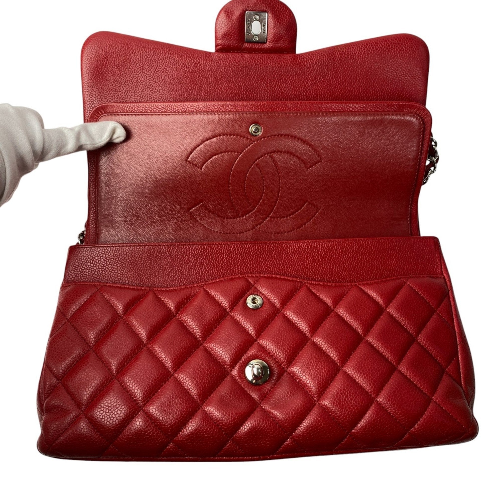 Chanel Matelasse Red Color Grained Calfskin Shoulder Bag (Pre-Owned)