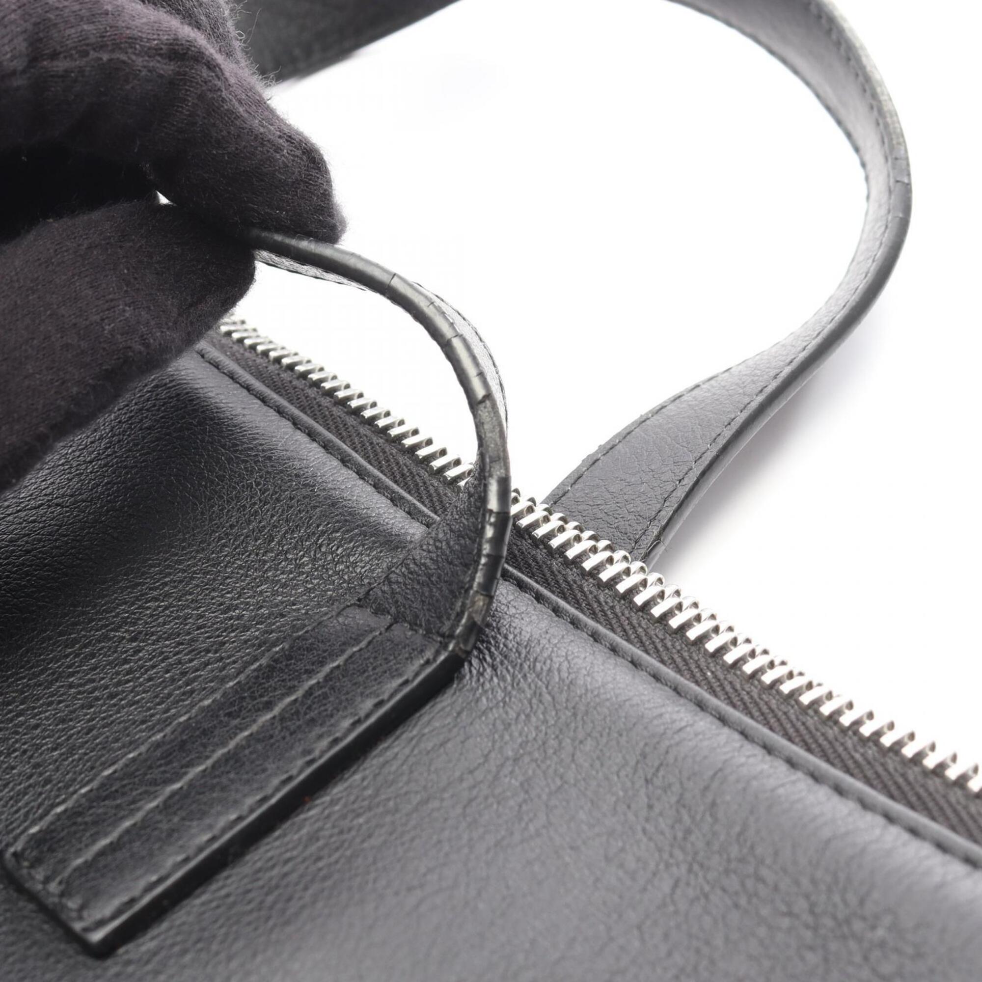 Loewe Black Leather Handbag (Pre-Owned)