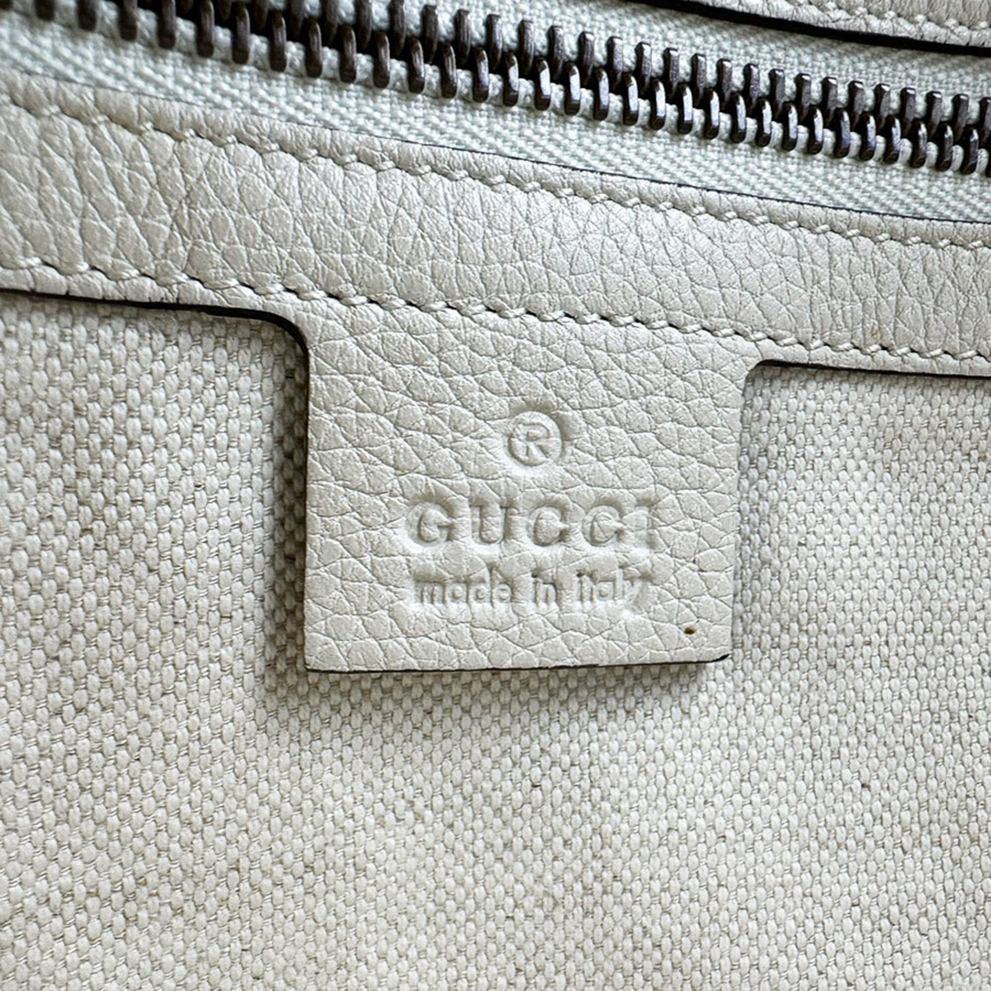 Gucci Ivory Leather Shoulder Bag (Pre-Owned)