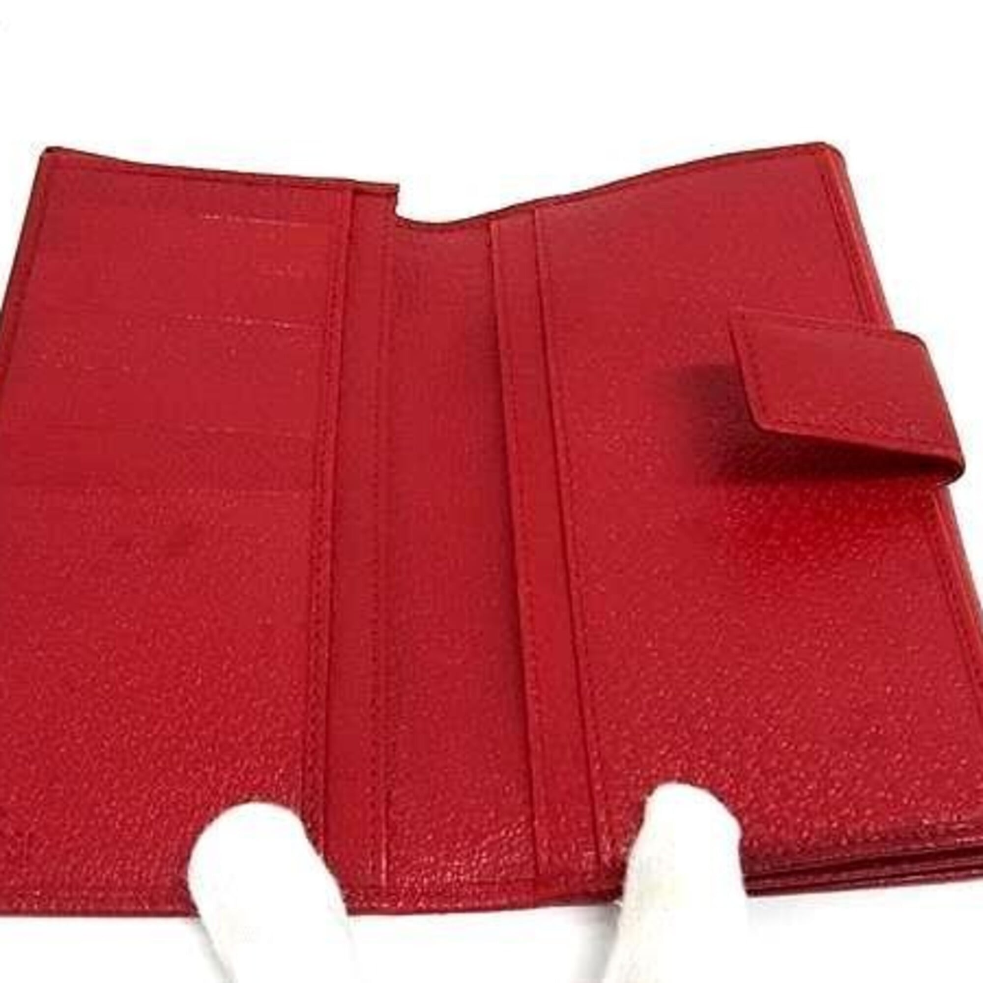 Gucci Red Color Leather Long Wallet (Bi-Fold) (Pre-Owned)