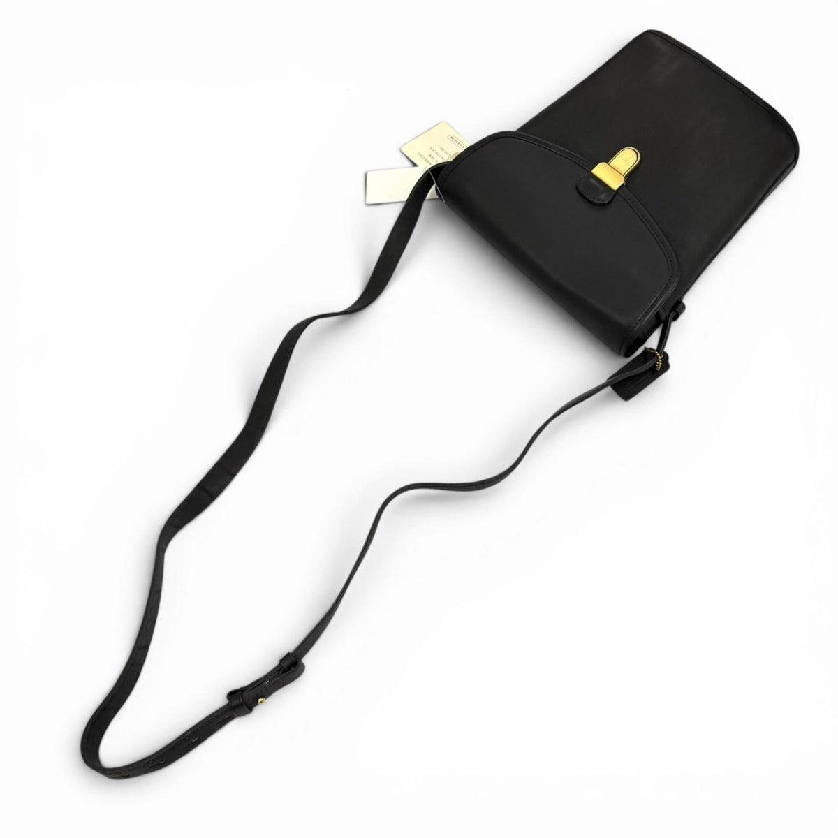 Coach Black Leather Shoulder Bag (Pre-Owned)