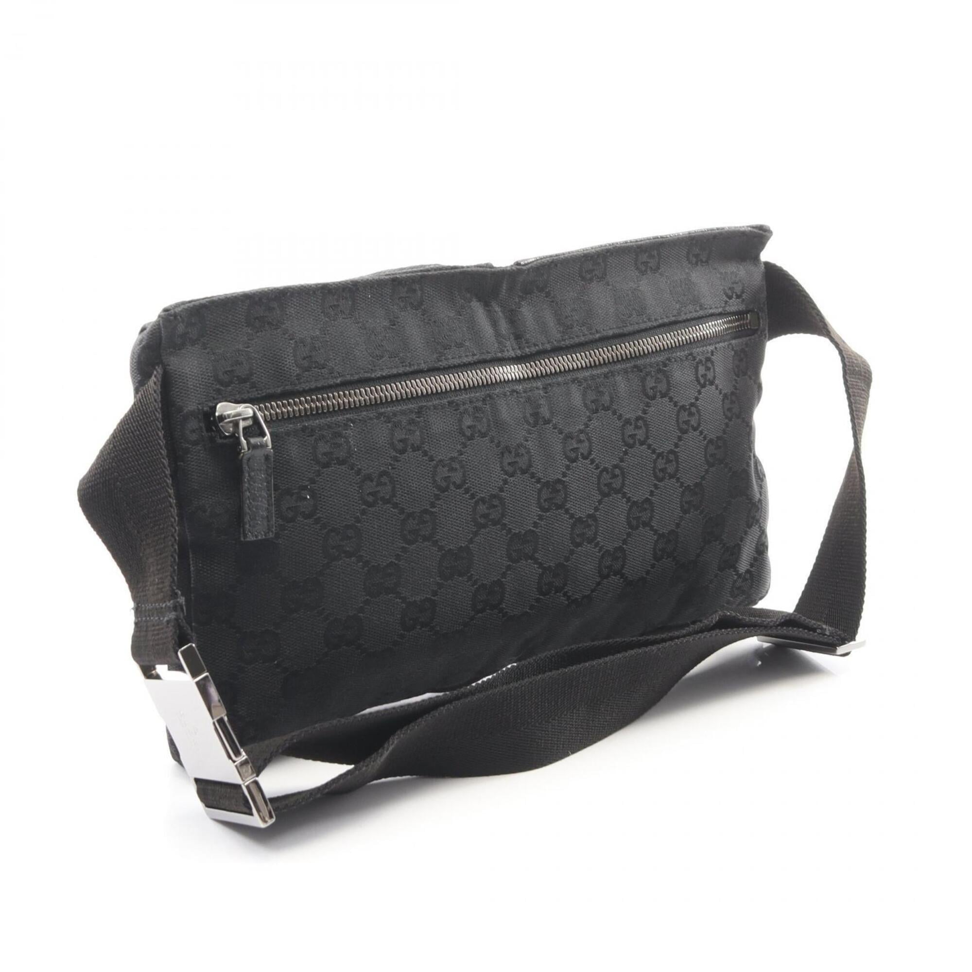 Gucci Black Gg Canvas Leather Fanny Pack Handbag (Pre-Owned)