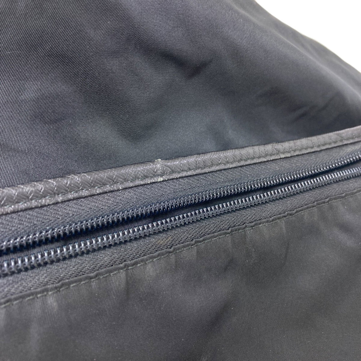Prada Black Nylon Shoulder Bag (Pre-Owned)