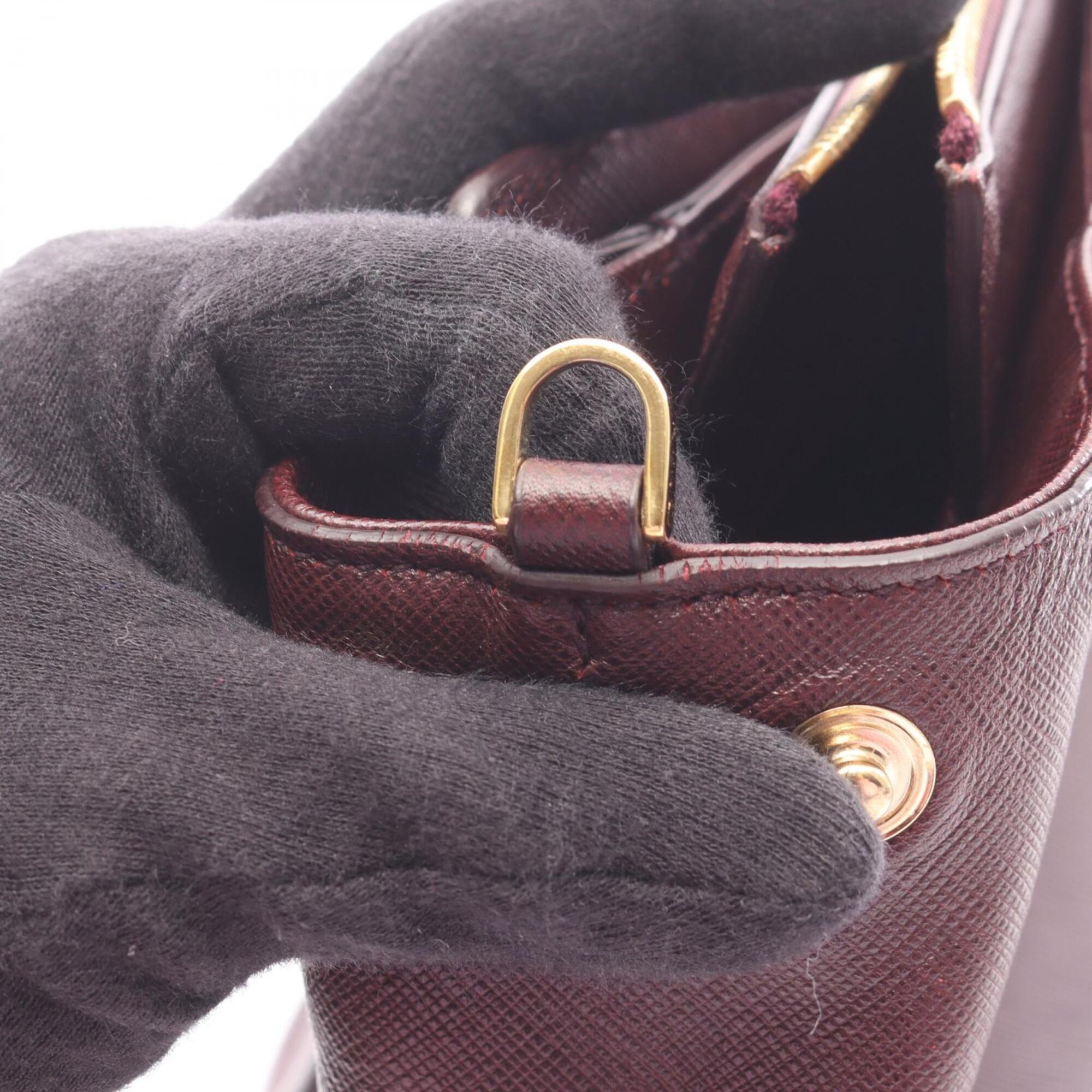 Salvatore Ferragamo Bordeaux Leather Handbag (Pre-Owned)