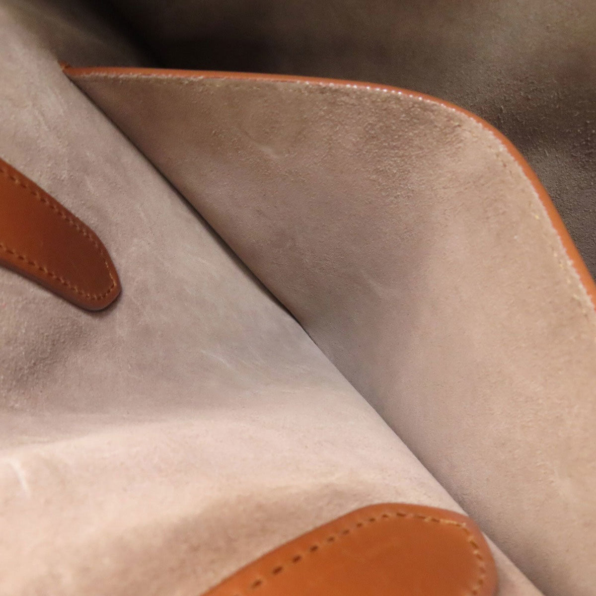 Louis Vuitton Brown Leather Tote Bag (Pre-Owned)