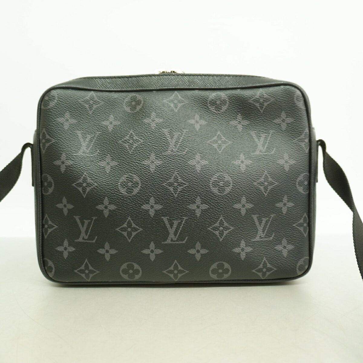 Louis Vuitton Black Shoulder Bag (Pre-Owned)