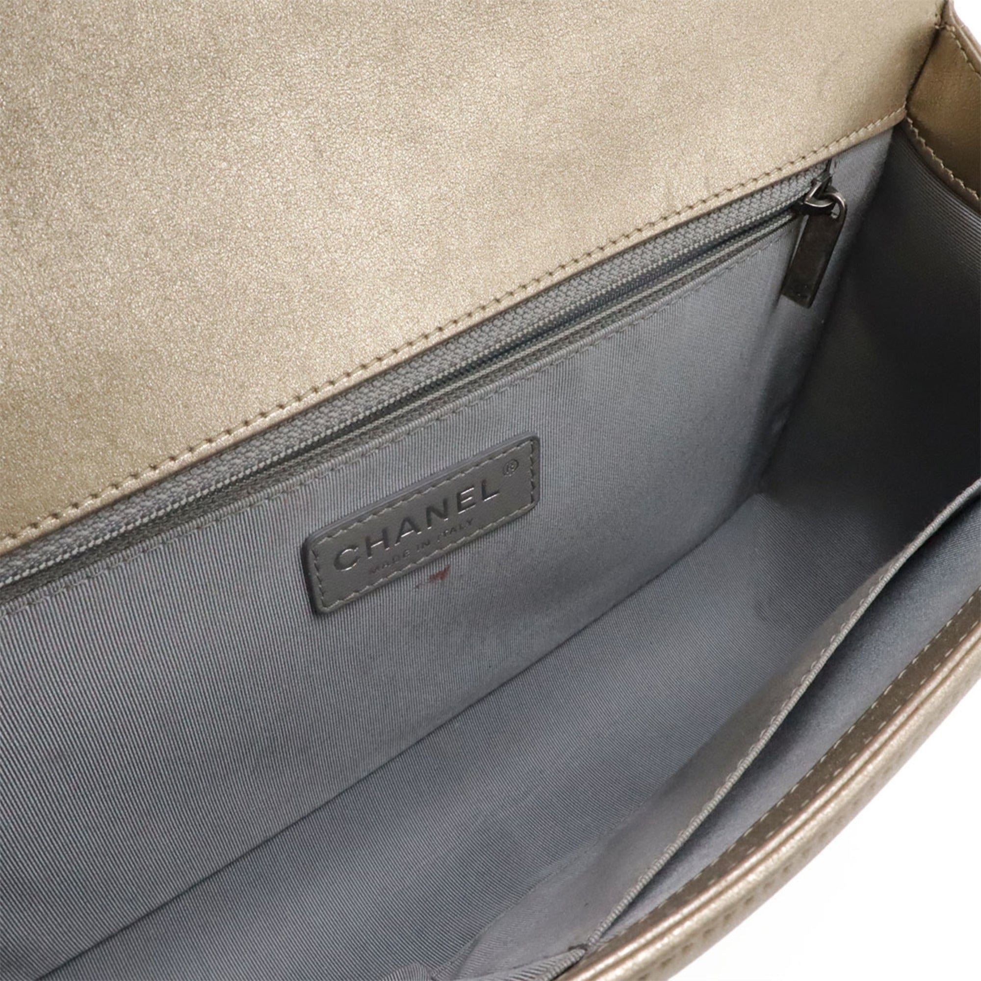 Chanel Matelasse Gold Gray Leather Shoulder Bag (Pre-Owned)