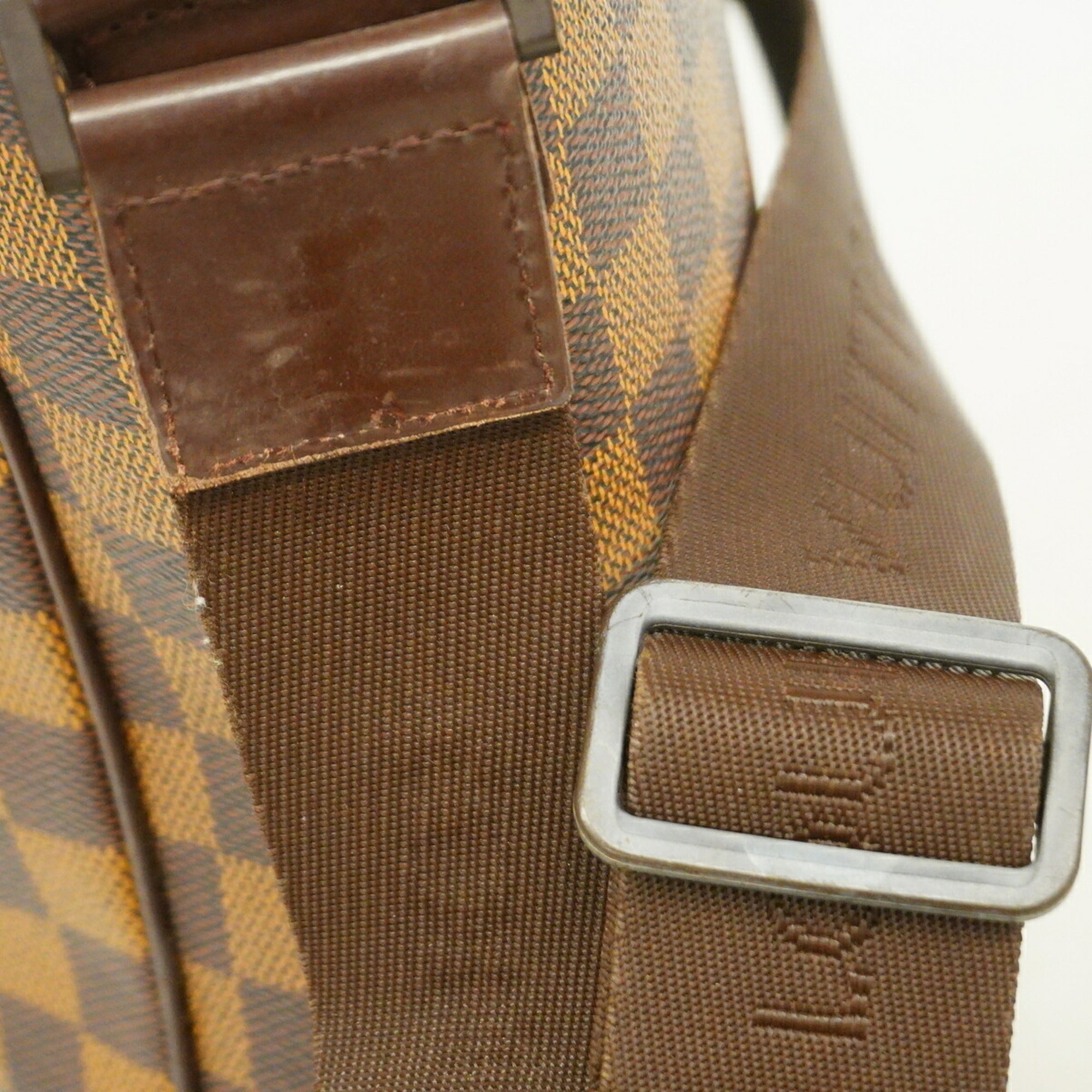 Louis Vuitton Ebene Shoulder Bag (Pre-Owned)