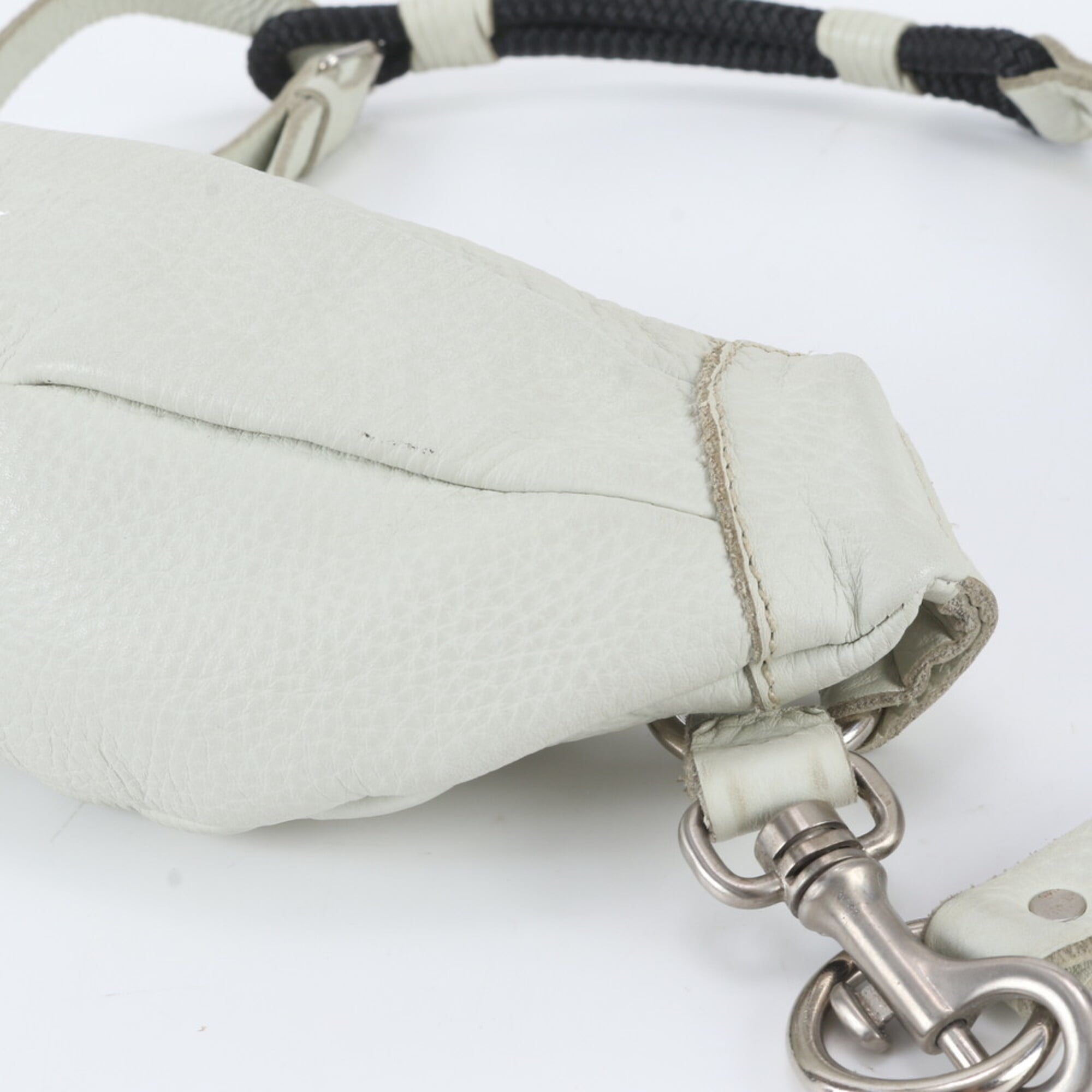 Prada White Leather Fanny Pack Pouch Shoulder Bag Sling Bag (Pre-Owned)