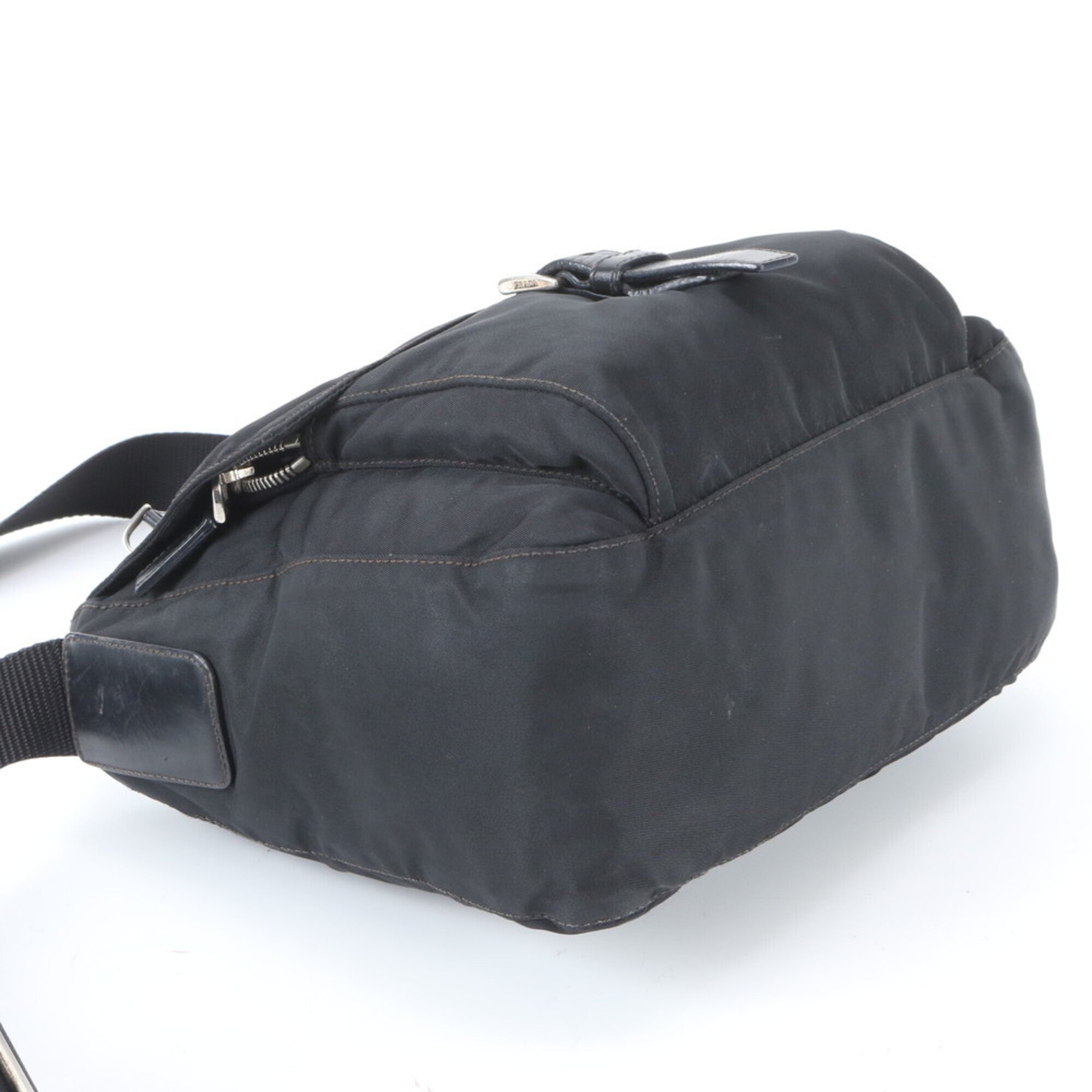 Prada Black Nylon Leather Shoulder Bag (Pre-Owned)