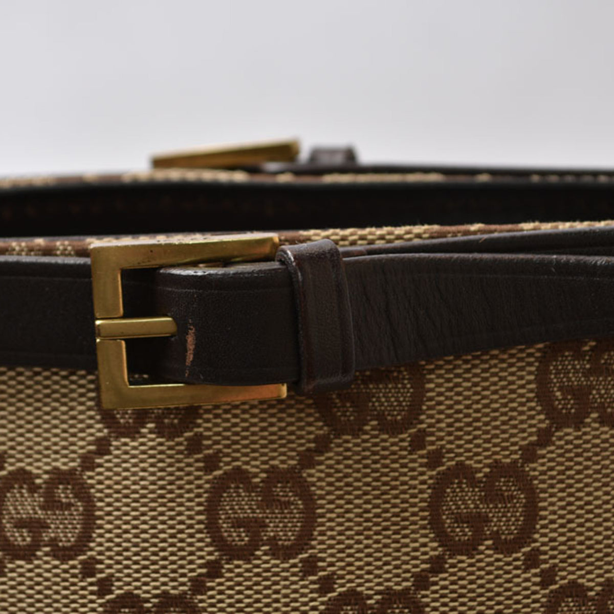 Gucci Beige Brown Gg Canvas Handbag (Pre-Owned)