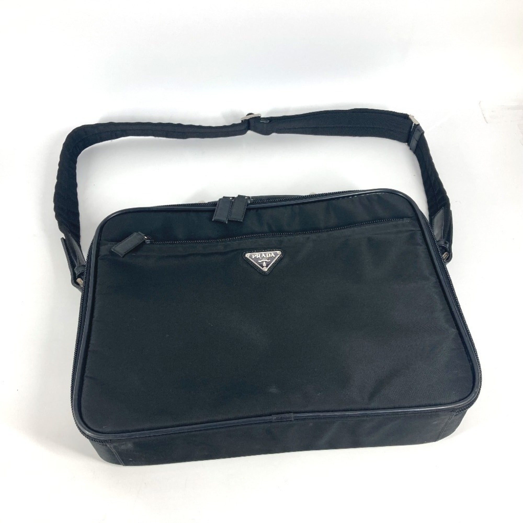 Prada Black Leather Nylon Handbag Shoulder Bag (Pre-Owned)