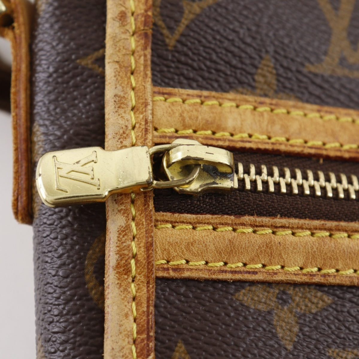 Louis Vuitton Brown Monogram Messenger Bag Shoulder Bag (Pre-Owned)