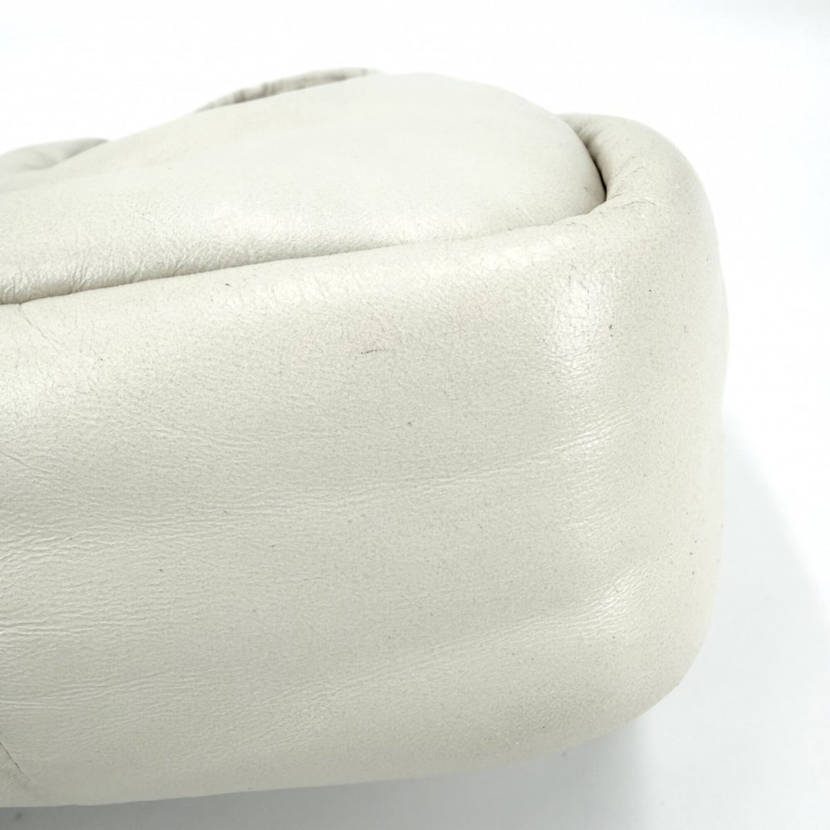 Prada White Leather Handbag (Pre-Owned)