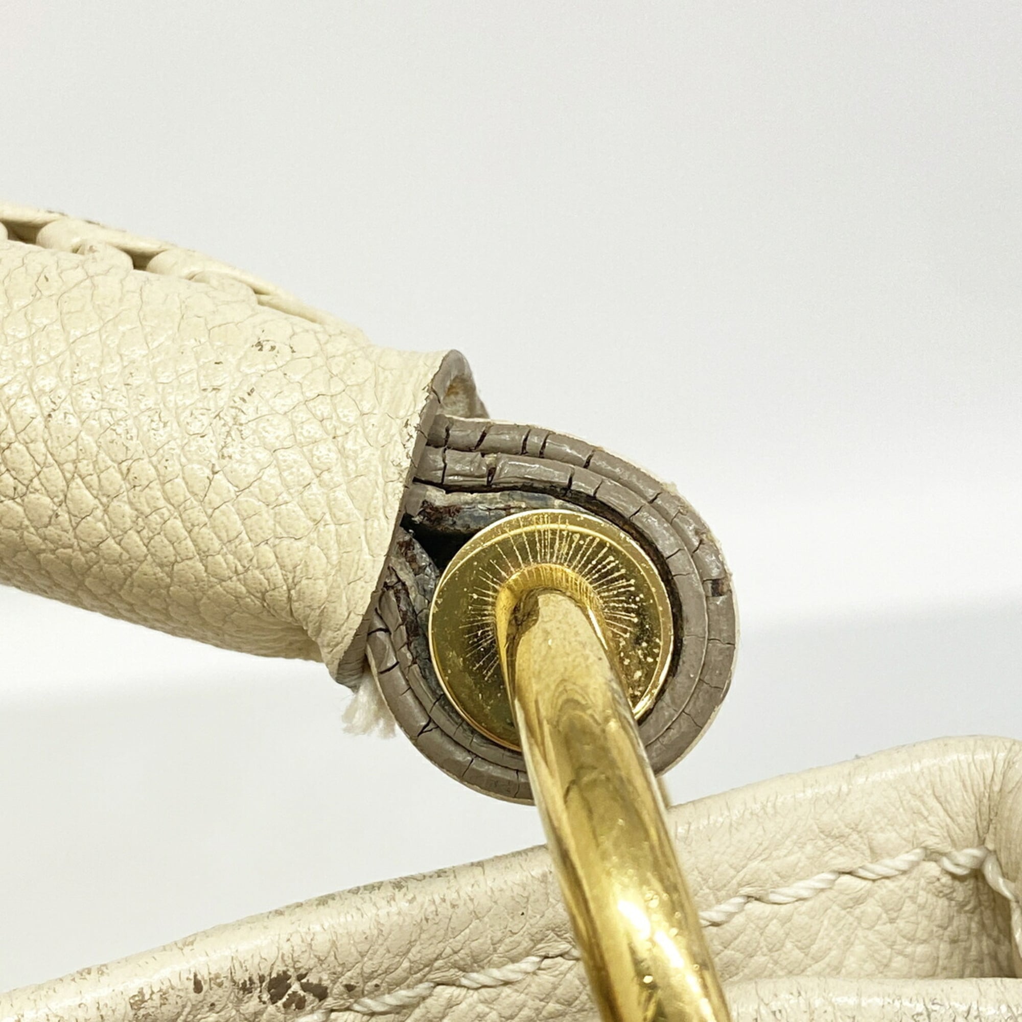 Louis Vuitton Neige Shoulder Bag (Pre-Owned)