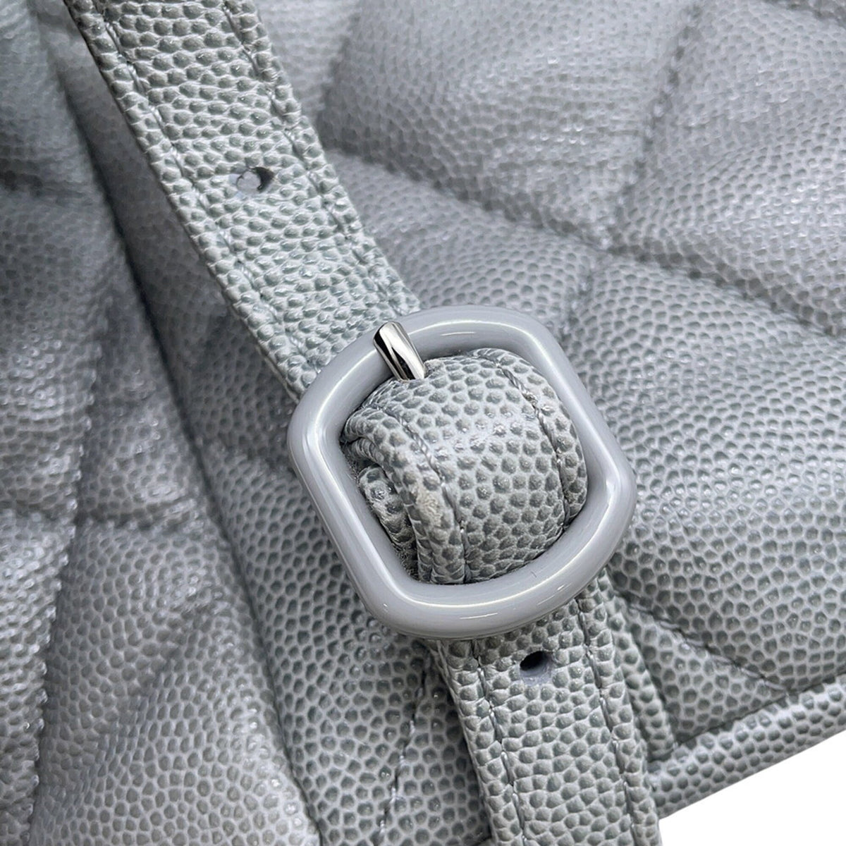 Chanel Gray Grained Calfskin Handbag (Pre-Owned)
