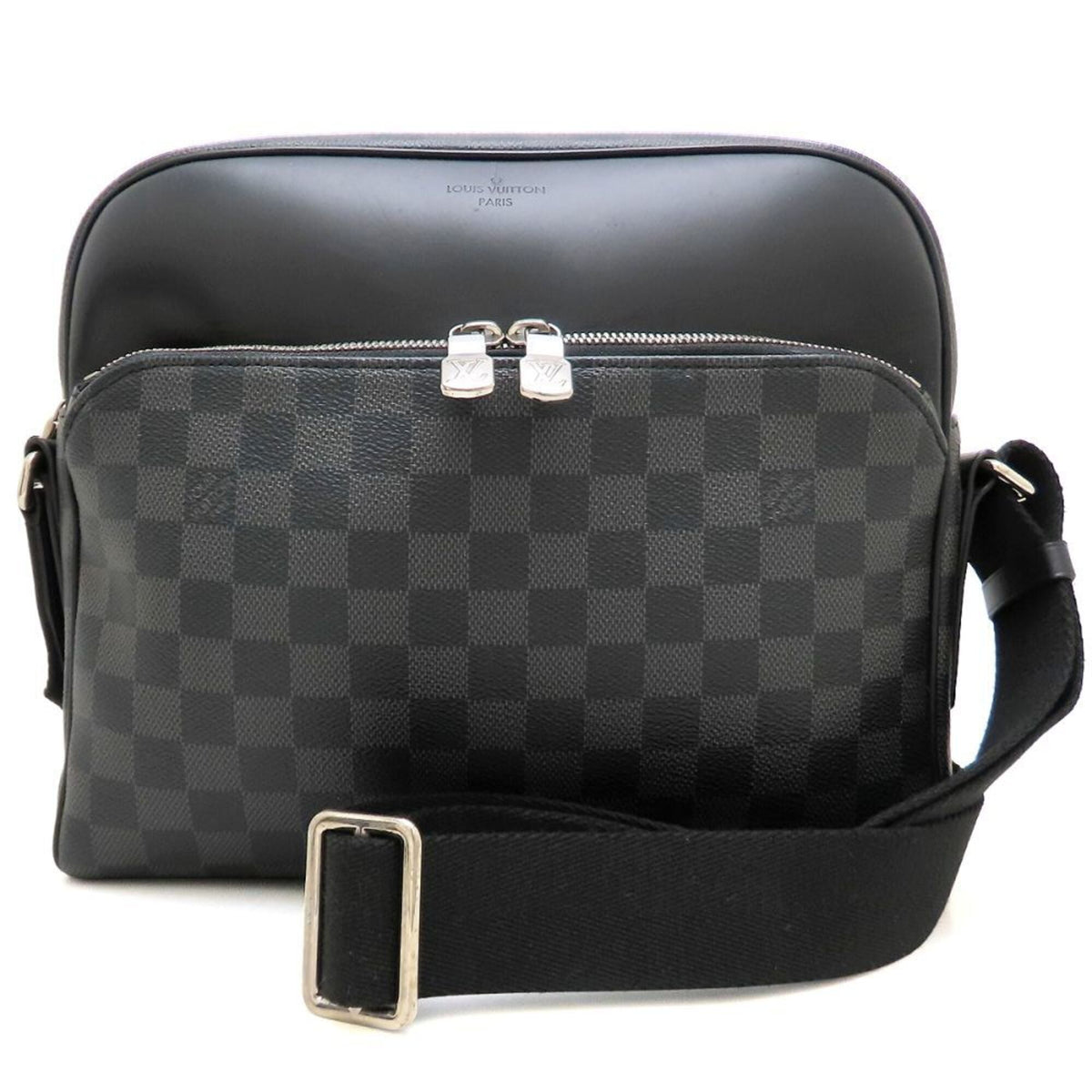 Louis Vuitton Black Damier Canvas Damier Graphite Gray Damier Graphite Shoulder Bag (Pre-Owned)