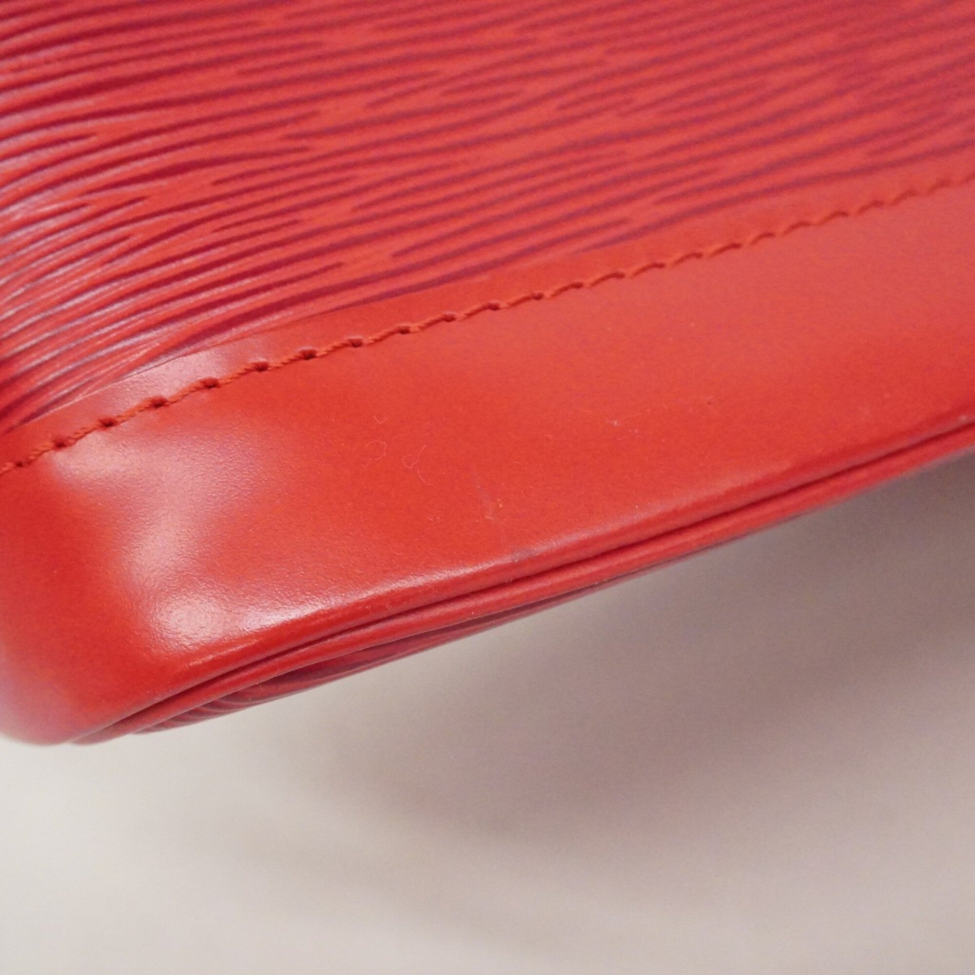 Louis Vuitton Castilian Red Handbag (Pre-Owned)
