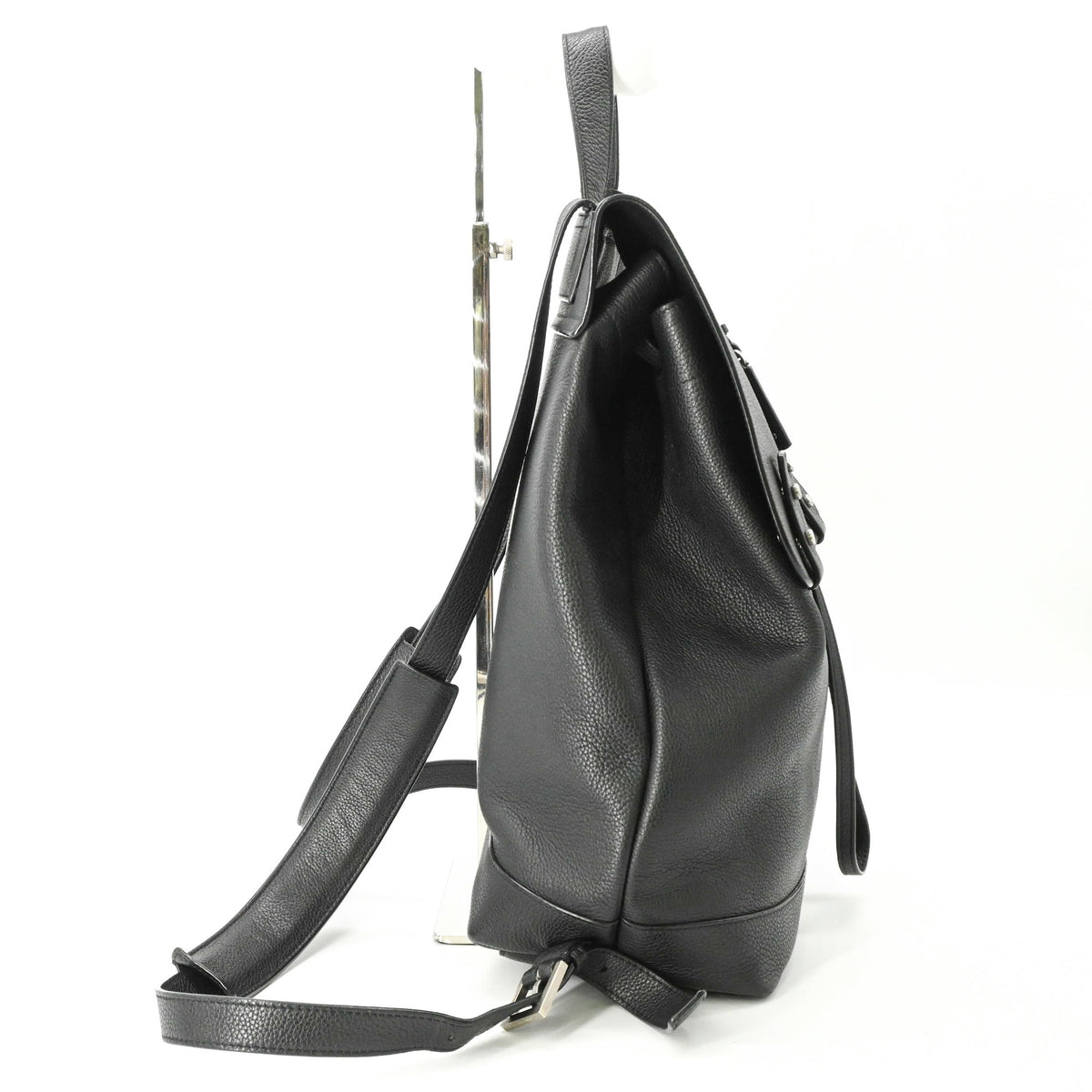 Saint Laurent Black Leather Backpack (Pre-Owned)