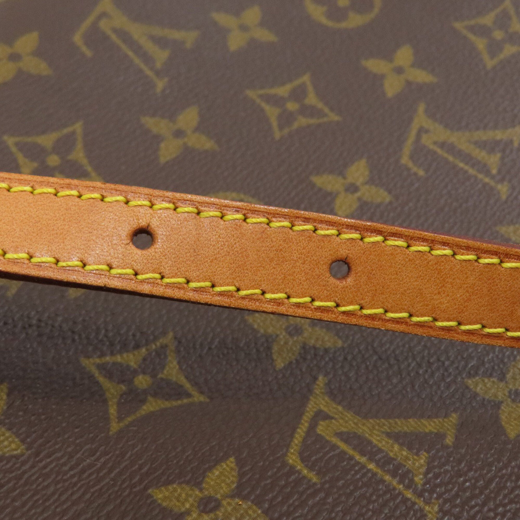 Louis Vuitton Monogram Monogram Canvas Shoulder Bag (Pre-Owned)