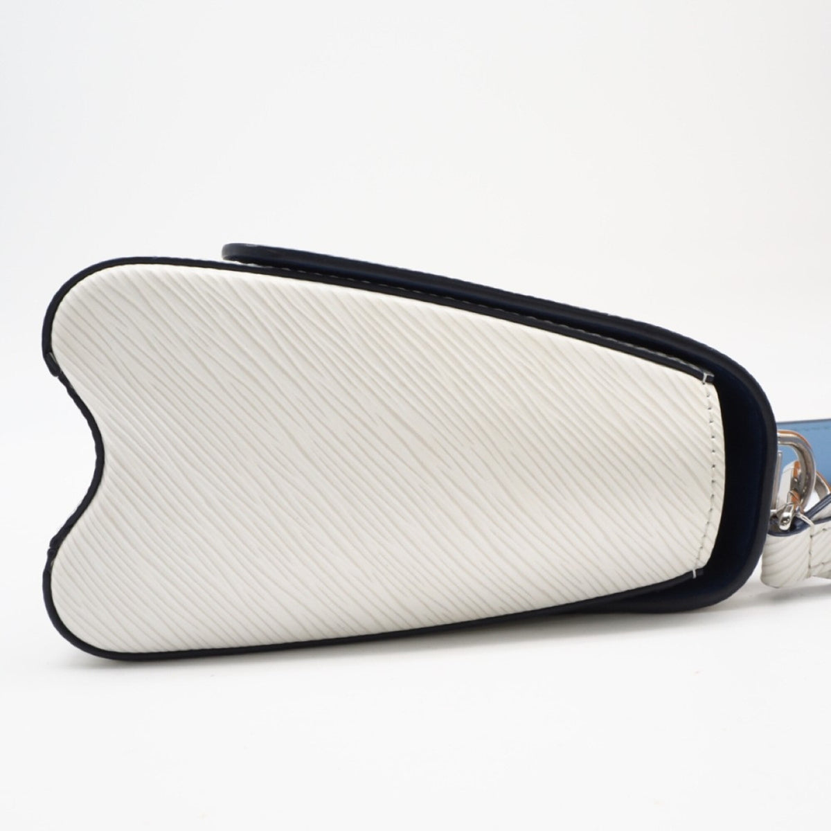 Louis Vuitton Blue White Shoulder Bag (Pre-Owned)