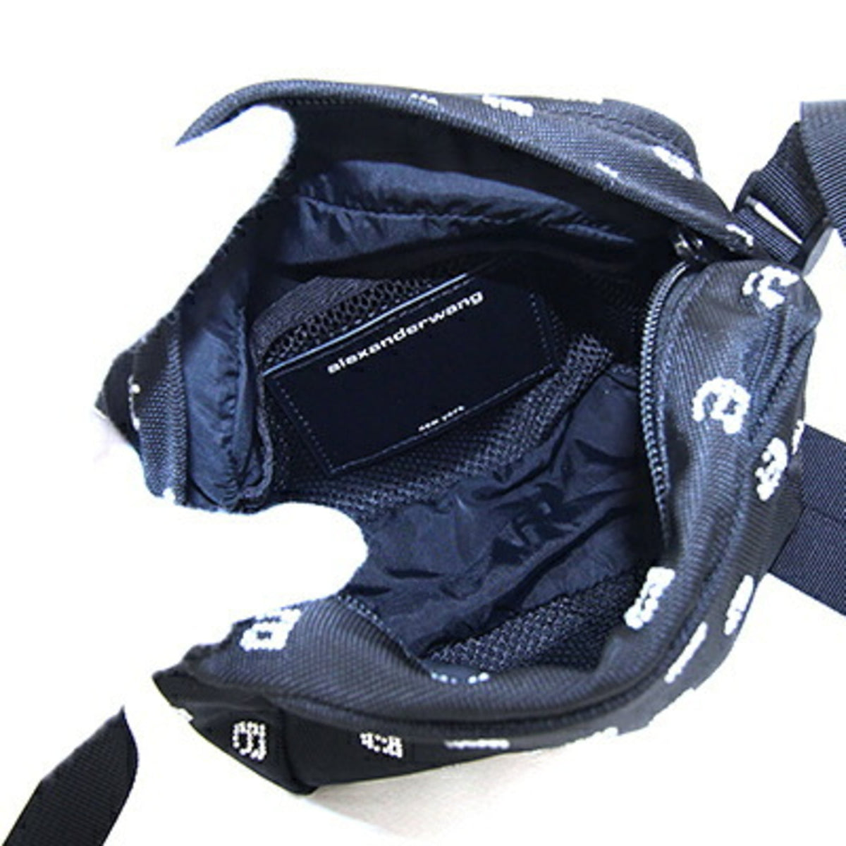 Alexander Wang Black Nylon Canvas Pochette Shoulder Bag (Pre-Owned)