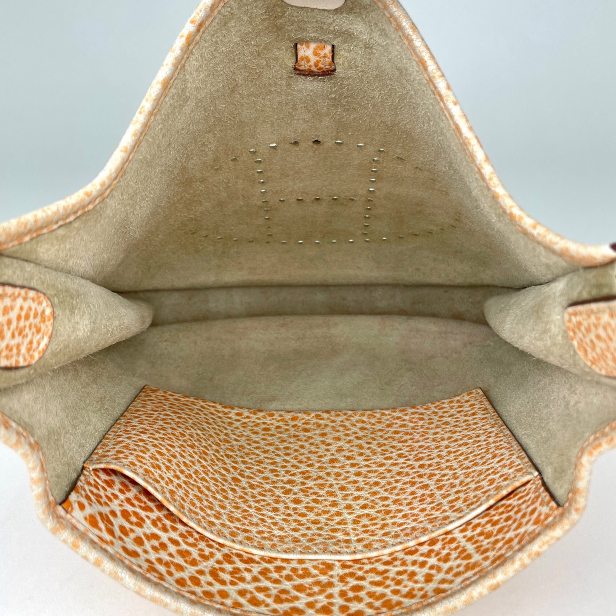 Hermes Evelyne Orange Leather Shoulder Bag (Pre-Owned)