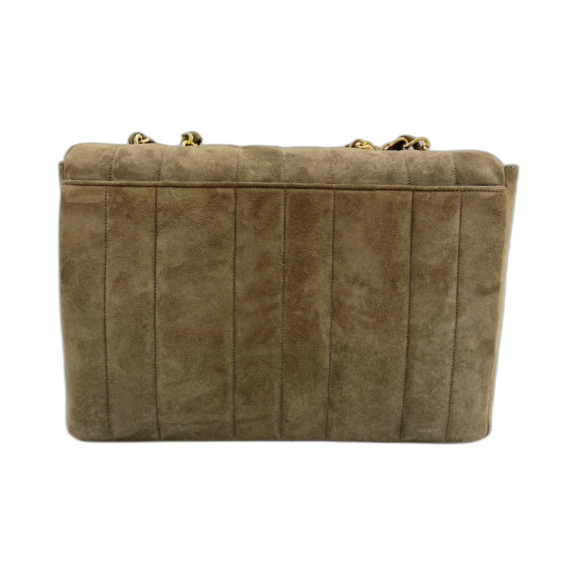 Chanel Green Shoulder Bag (Pre-Owned)