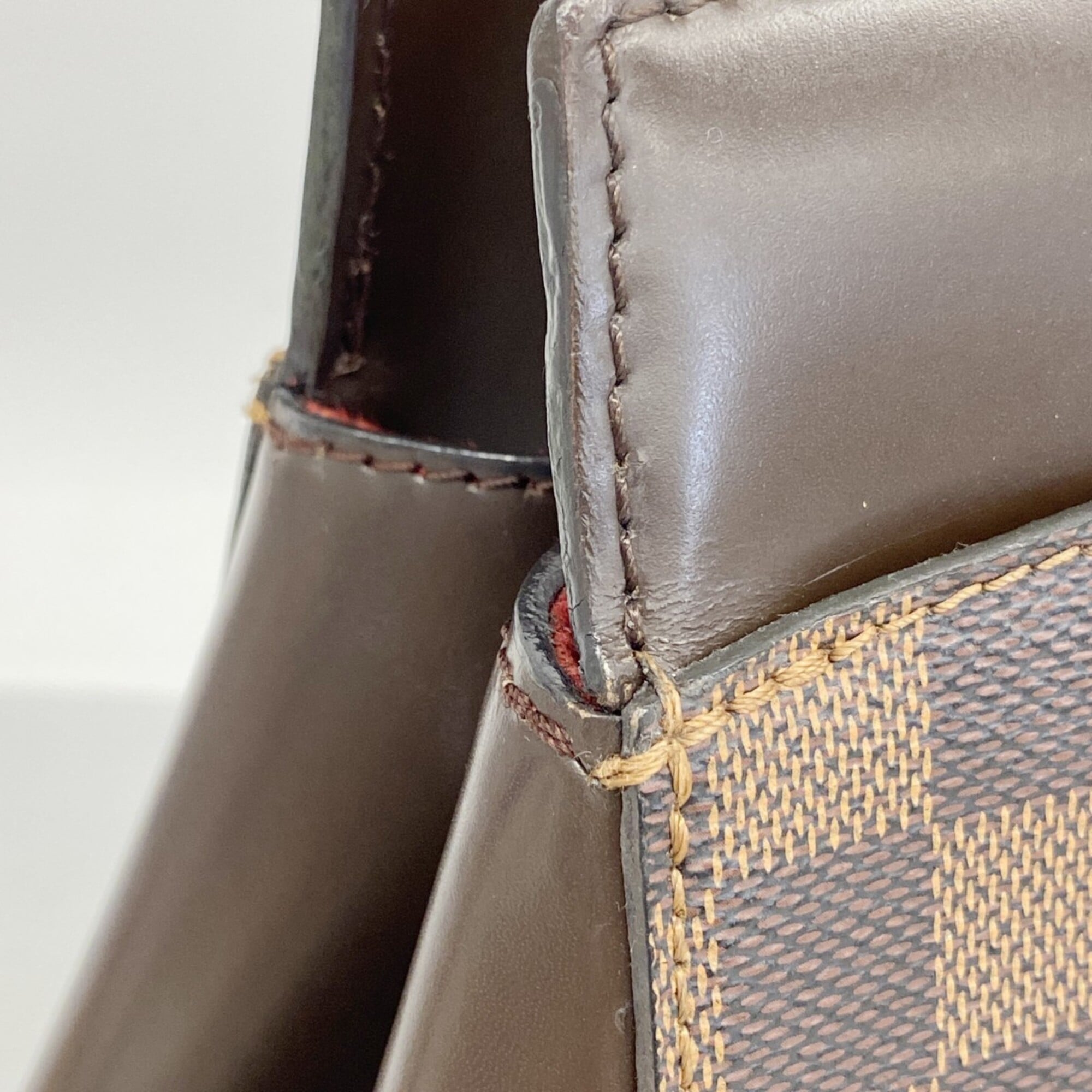 Louis Vuitton Ebene Handbag (Pre-Owned)