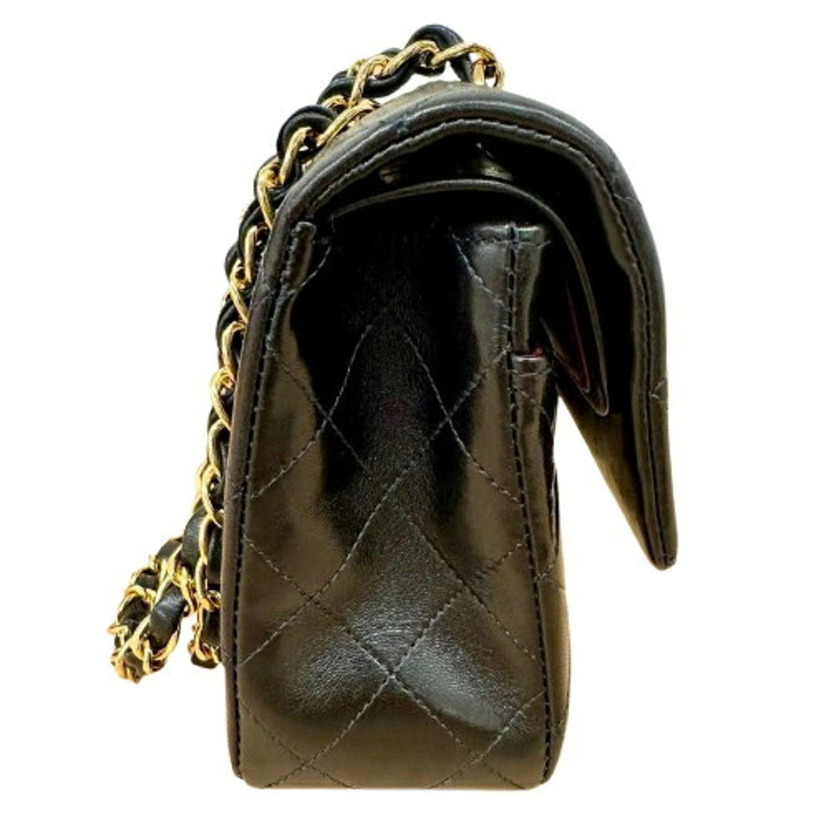 Chanel Black Leather Shoulder Bag (Pre-Owned)