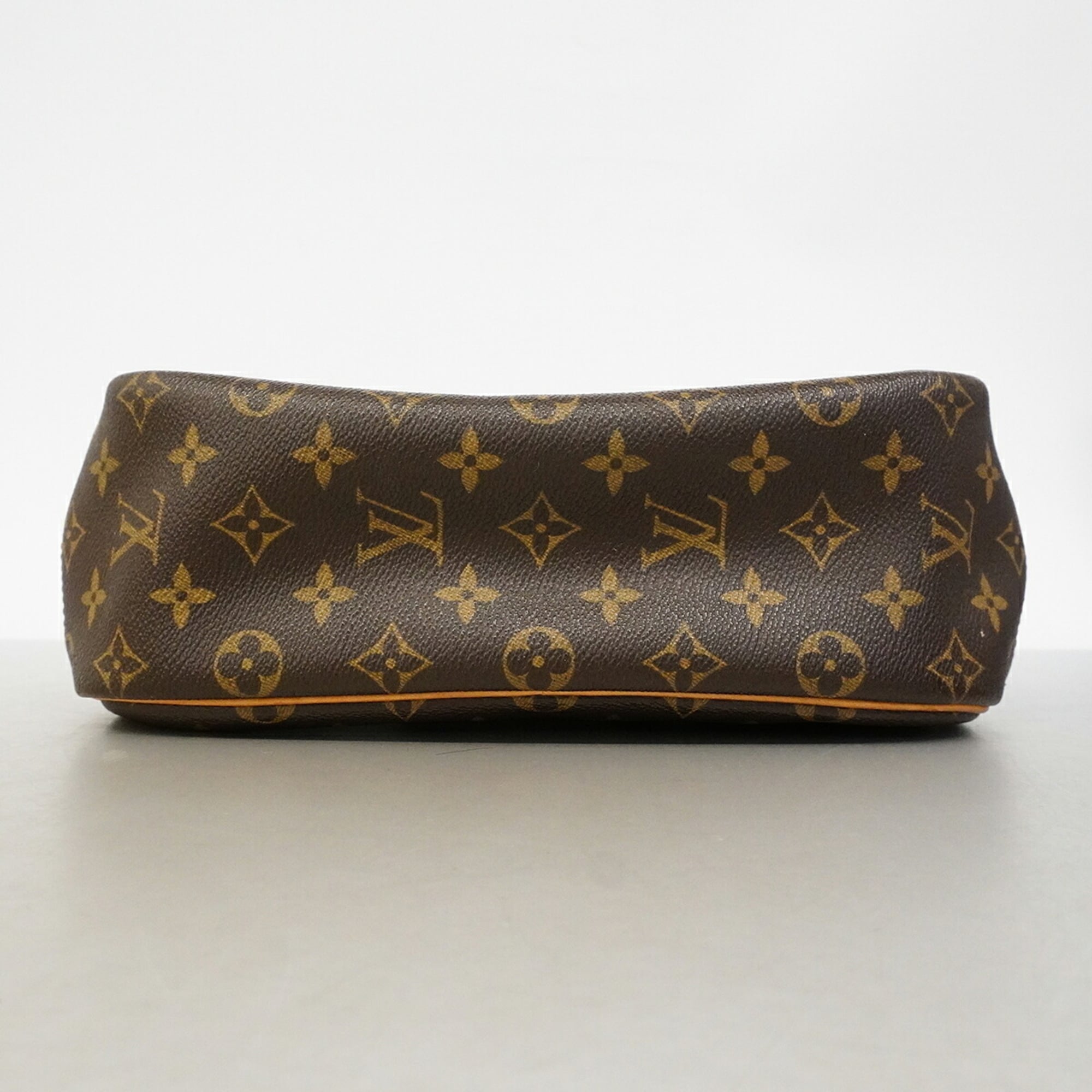 Louis Vuitton Brown Handbag (Pre-Owned)