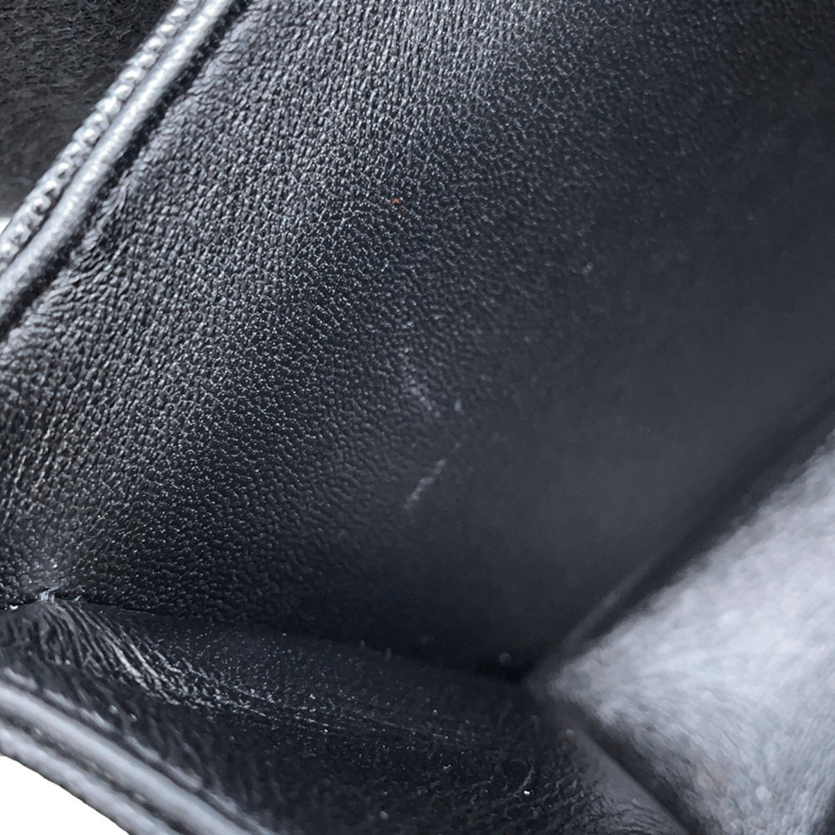 Chanel Boy Chanel Black Grained Calfskin Handbag Shoulder Bag (Pre-Owned)