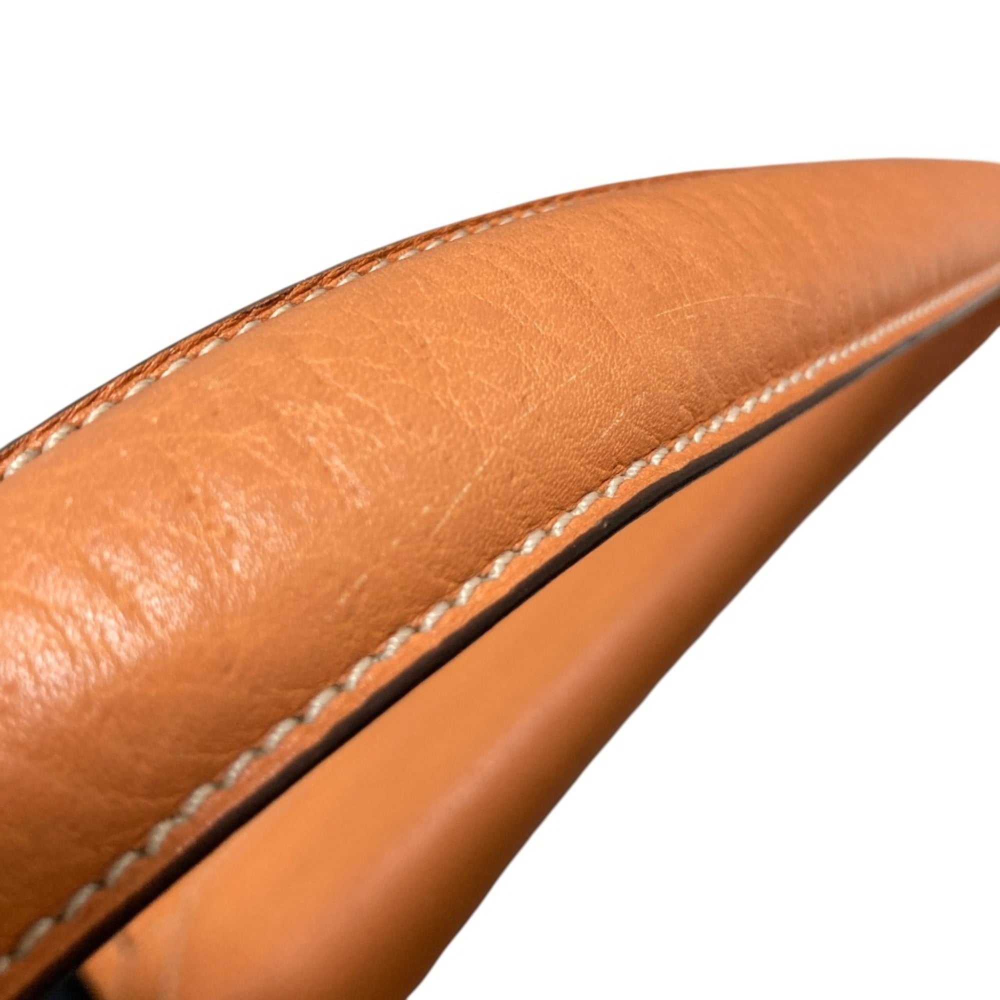 Salvatore Ferragamo Gancini Orange Leather Shoulder Bag (Pre-Owned)