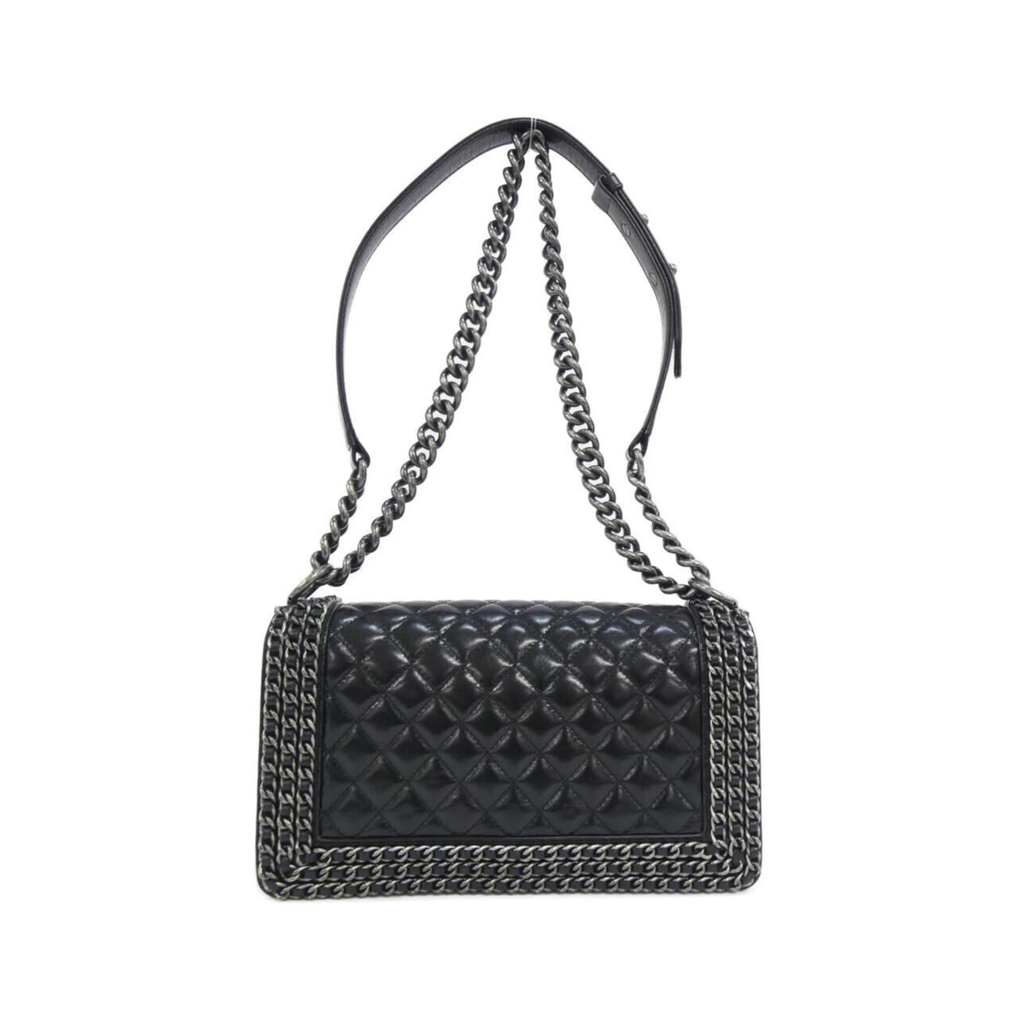Chanel Black Leather Shoulder Bag (Pre-Owned)